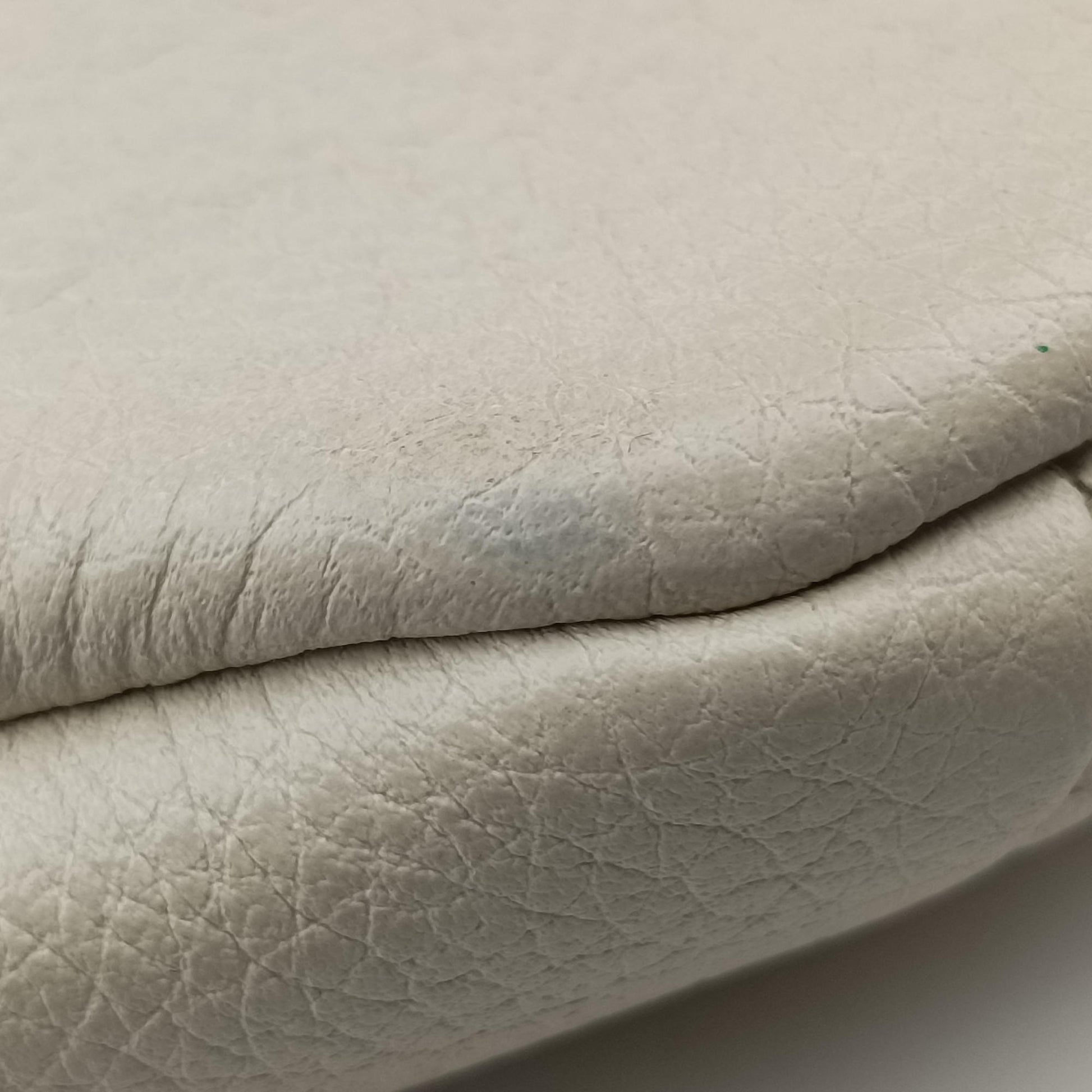Print White Leather 527792 E031051701グッチプリント ホワイト レザー 527792 E031051701