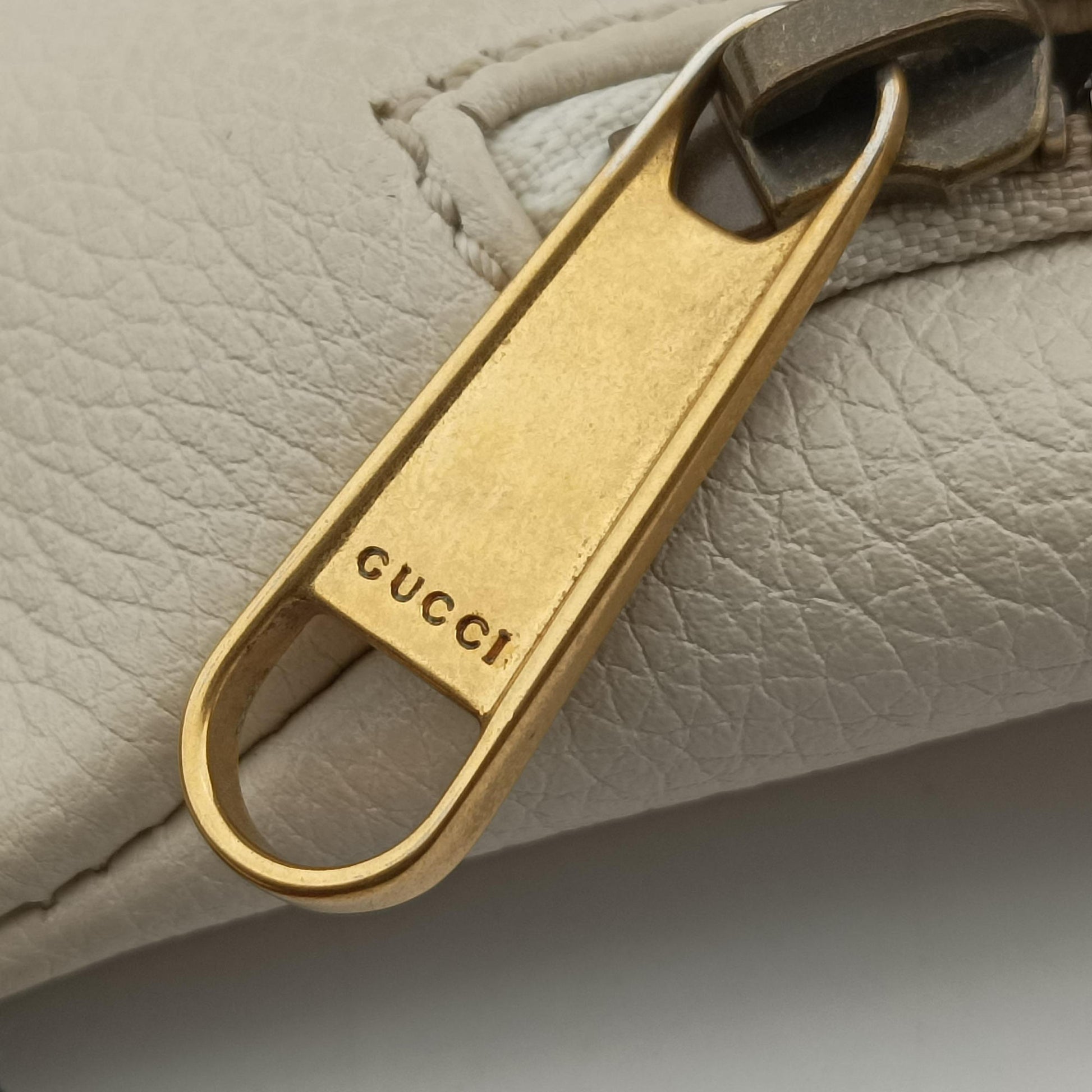 Print White Leather 527792 E031051701グッチプリント ホワイト レザー 527792 E031051701