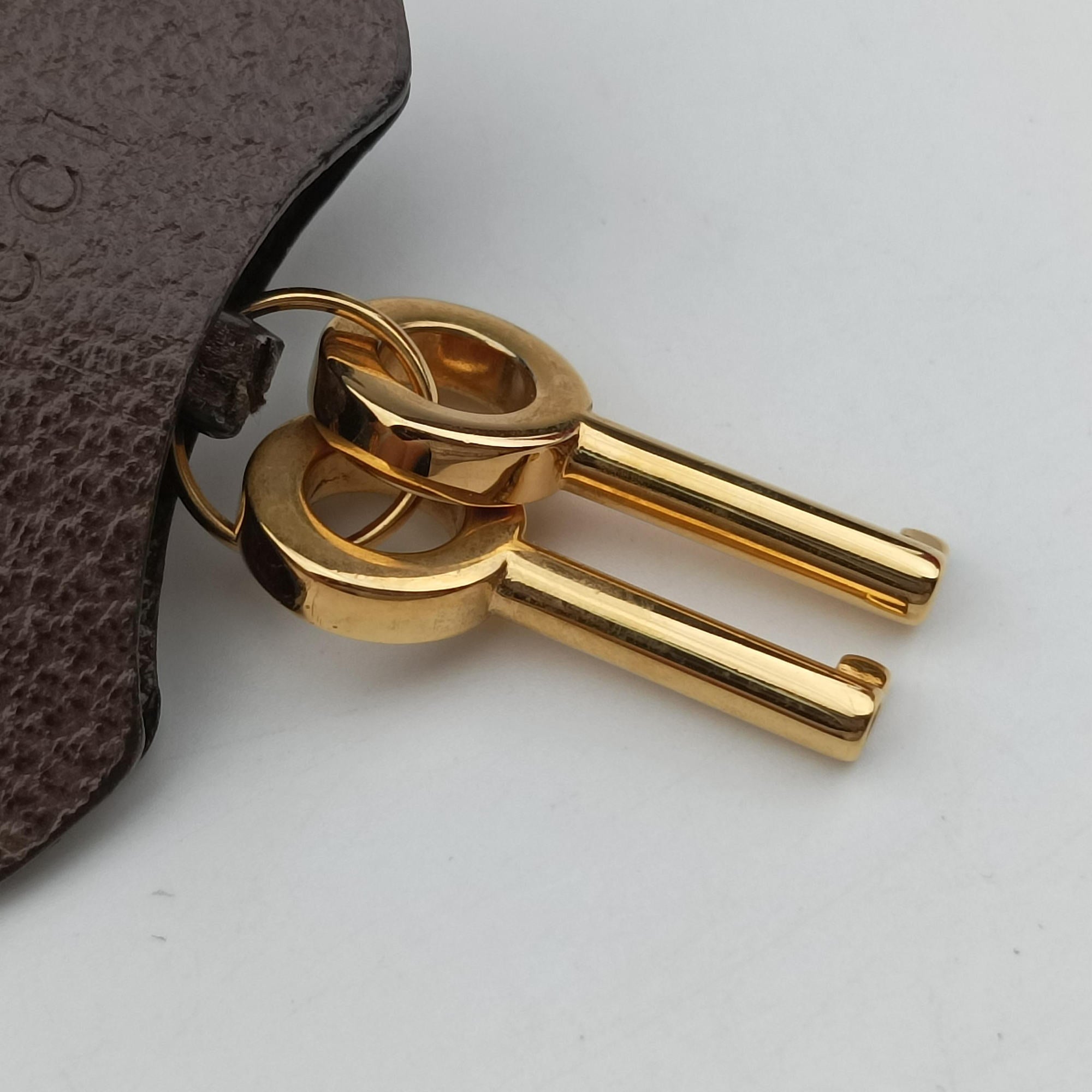Padlock Brown PVC coated canvas 409487 C021107660パドロック ブラウン PVCコーティングキャンバス 409487 C021107660