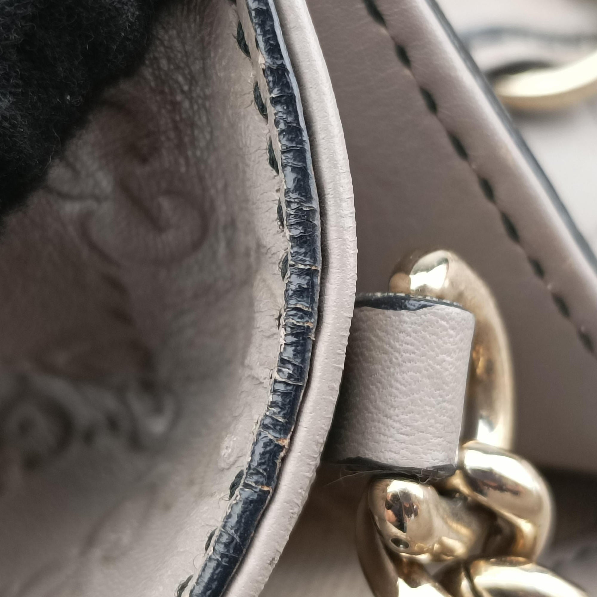 Emily Beige Leather 295402 I017826548エミリー ベージュ レザー 295402 I017826548