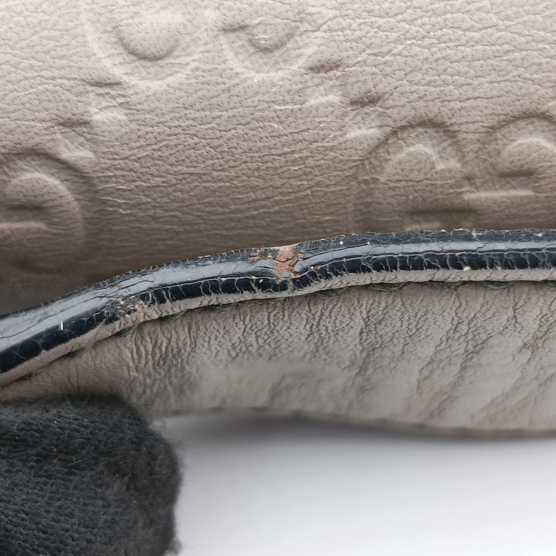 Emily Beige Leather 295402 I017826548エミリー ベージュ レザー 295402 I017826548