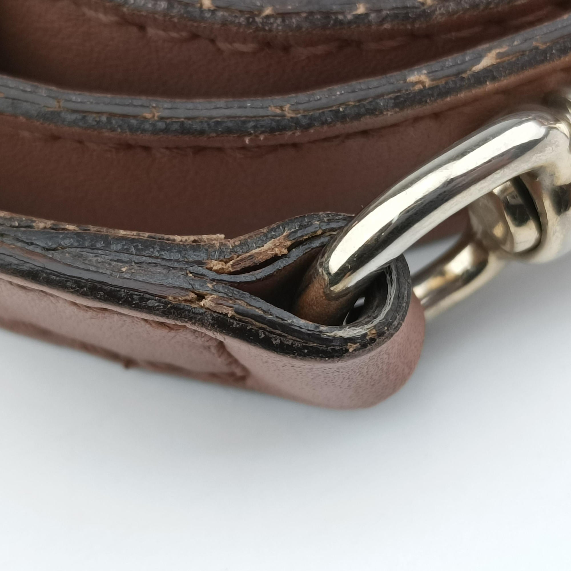 Sukey Beige Leather 247902 D9262550スーキー ベージュ レザー 247902 D9262550