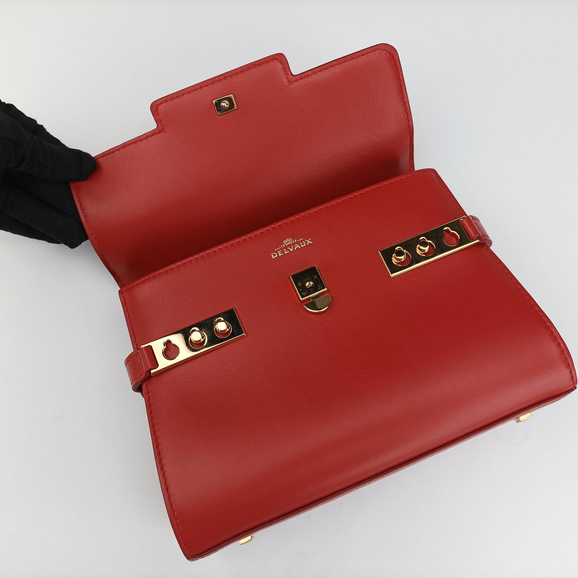 Tampete Red Leather EO7Dタンペート レッド レザー EO7D
