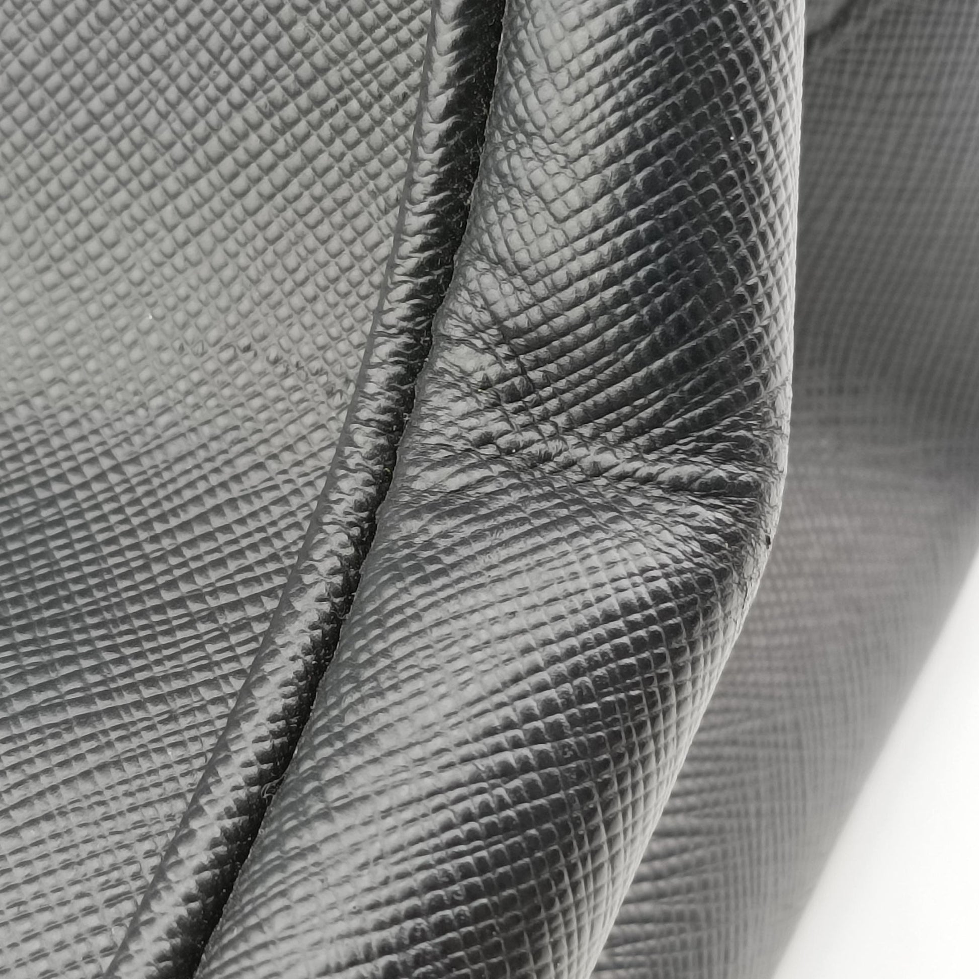 Galleria Black SAFFIANO Leather BN2274 7 R 208ガレリア ブラック サフィアーノレザー BN2274 7 R 208