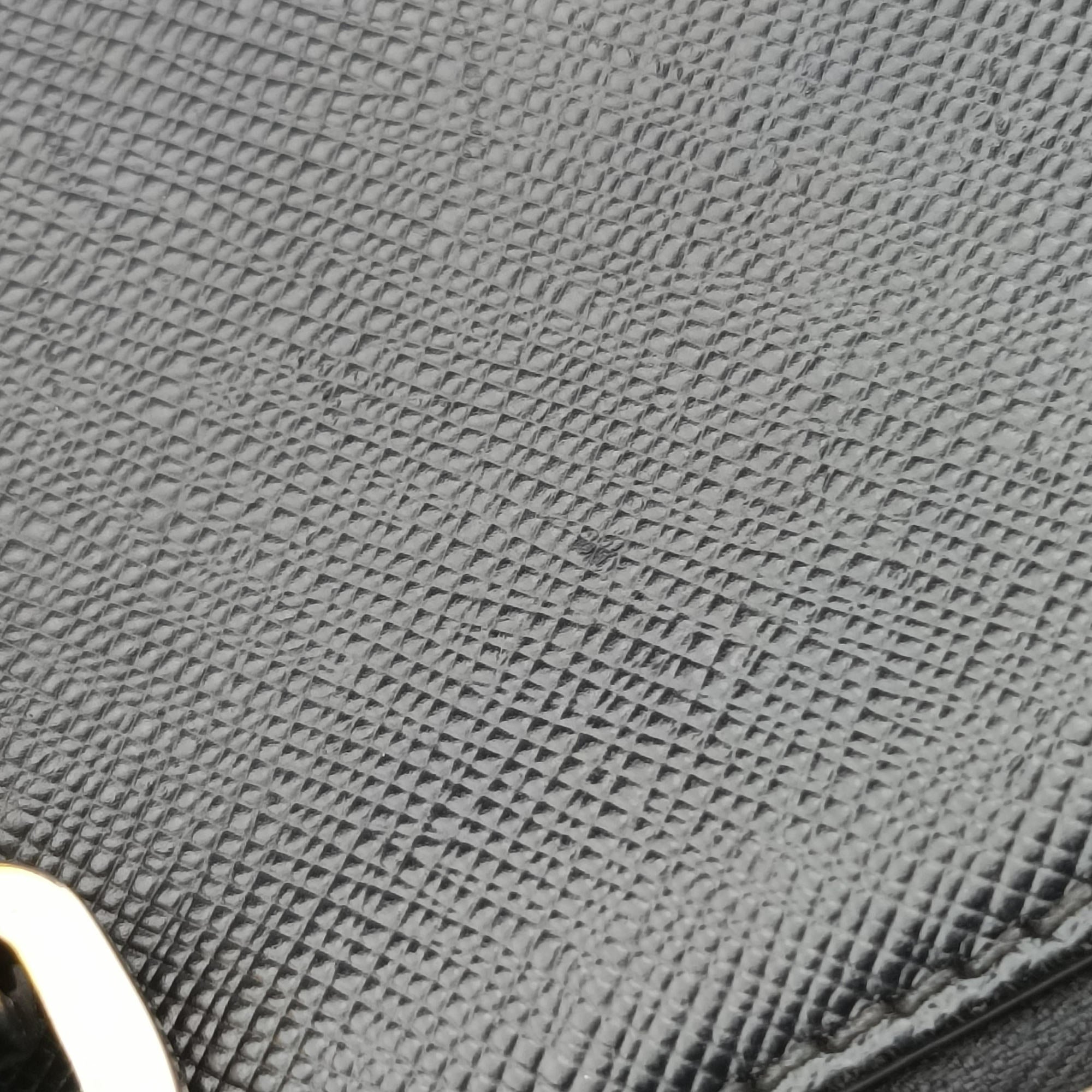 Galleria Black SAFFIANO Leather BN2274 7 R 208ガレリア ブラック サフィアーノレザー BN2274 7 R 208