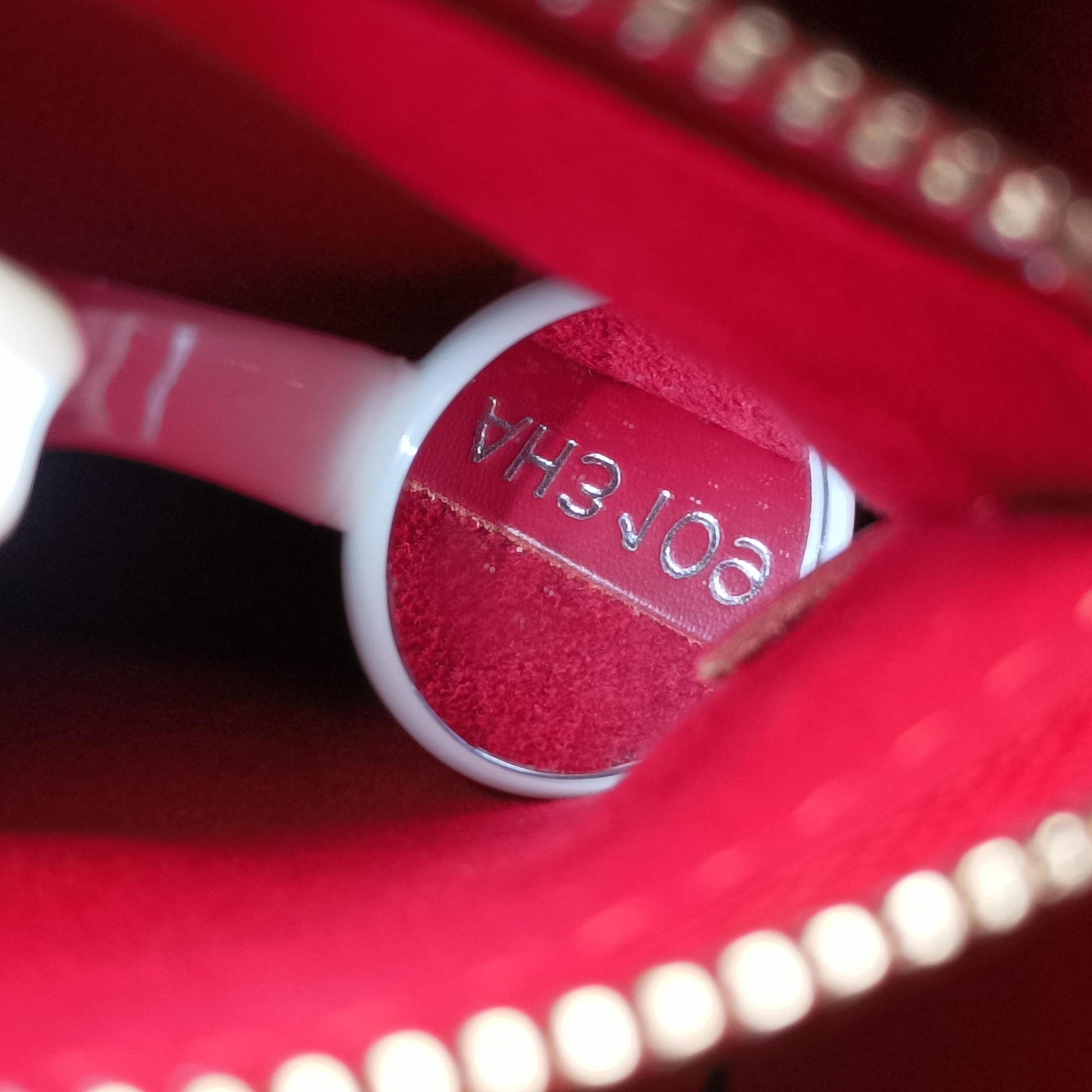 NeoNoe Red × White × Black Epi M55394 AH3109ネオノエ レッド×ホワイト×ブラック エピ M55394 AH3109