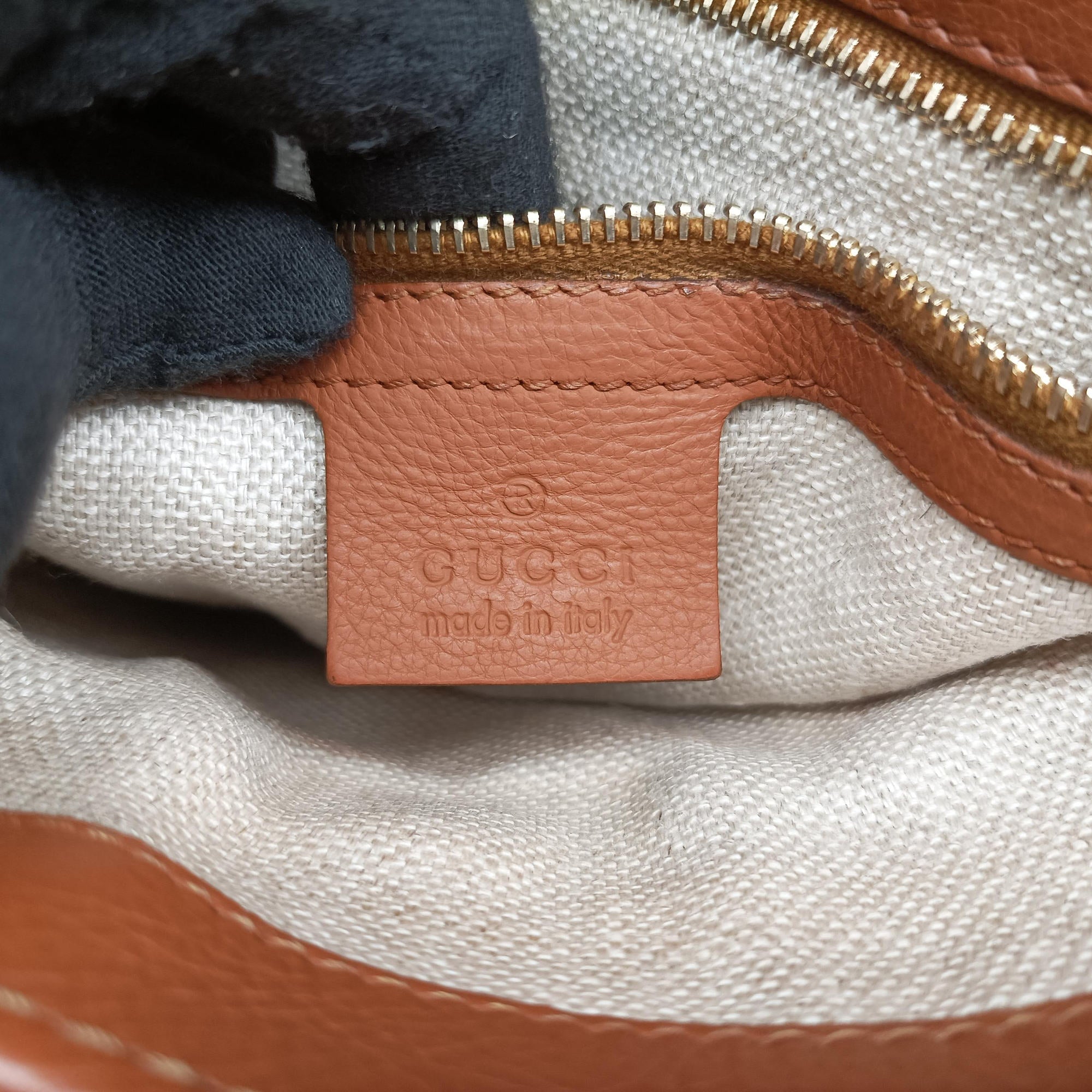 Marrakech Messenger Brown Canvas 257024 D8012581マラケシュ メッセンジャー ブラウン キャンバス 257024 D8012581