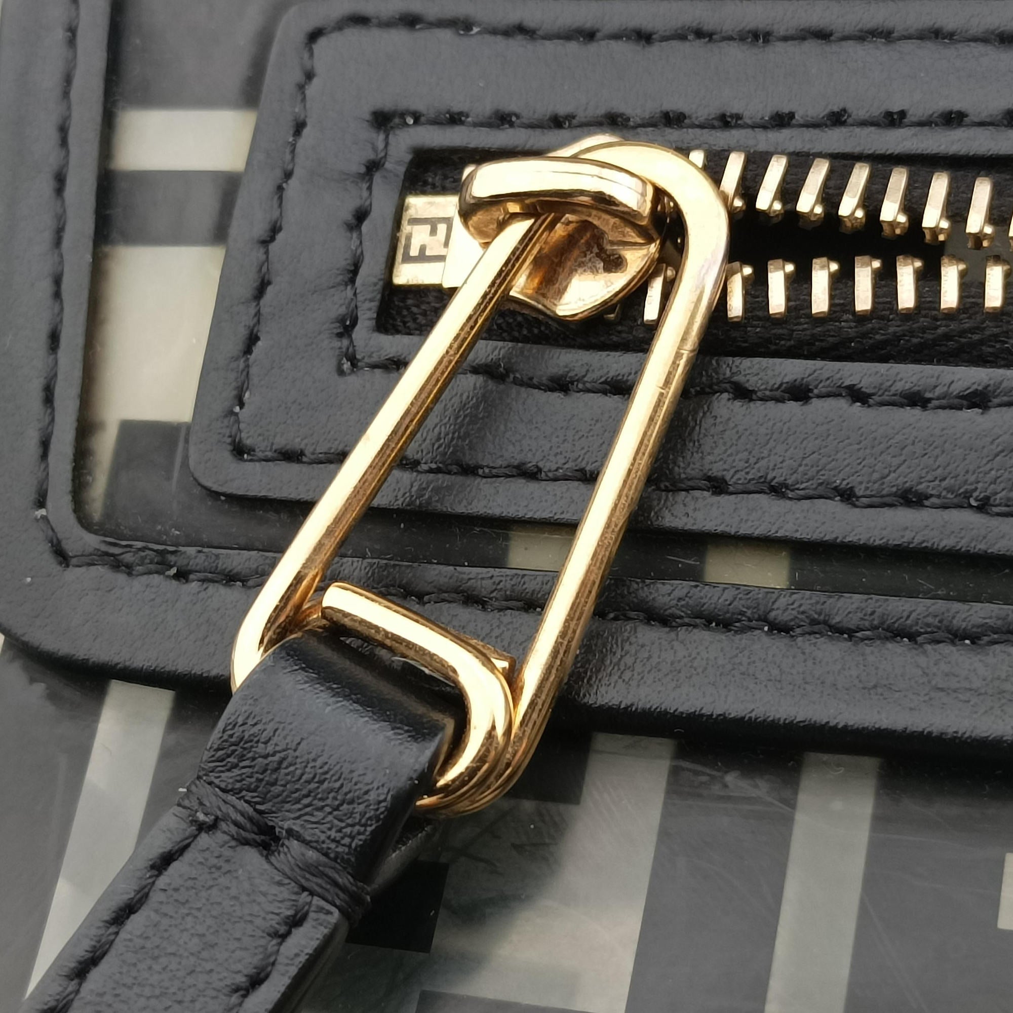 Runaway Shopper Black PVC Coated Canvas 8BH353 8BH353-A750-198-8762ラナウェイ ショッパー ブラック PVCコーティングキャンバス 8BH353 8BH353-A750-198-8762