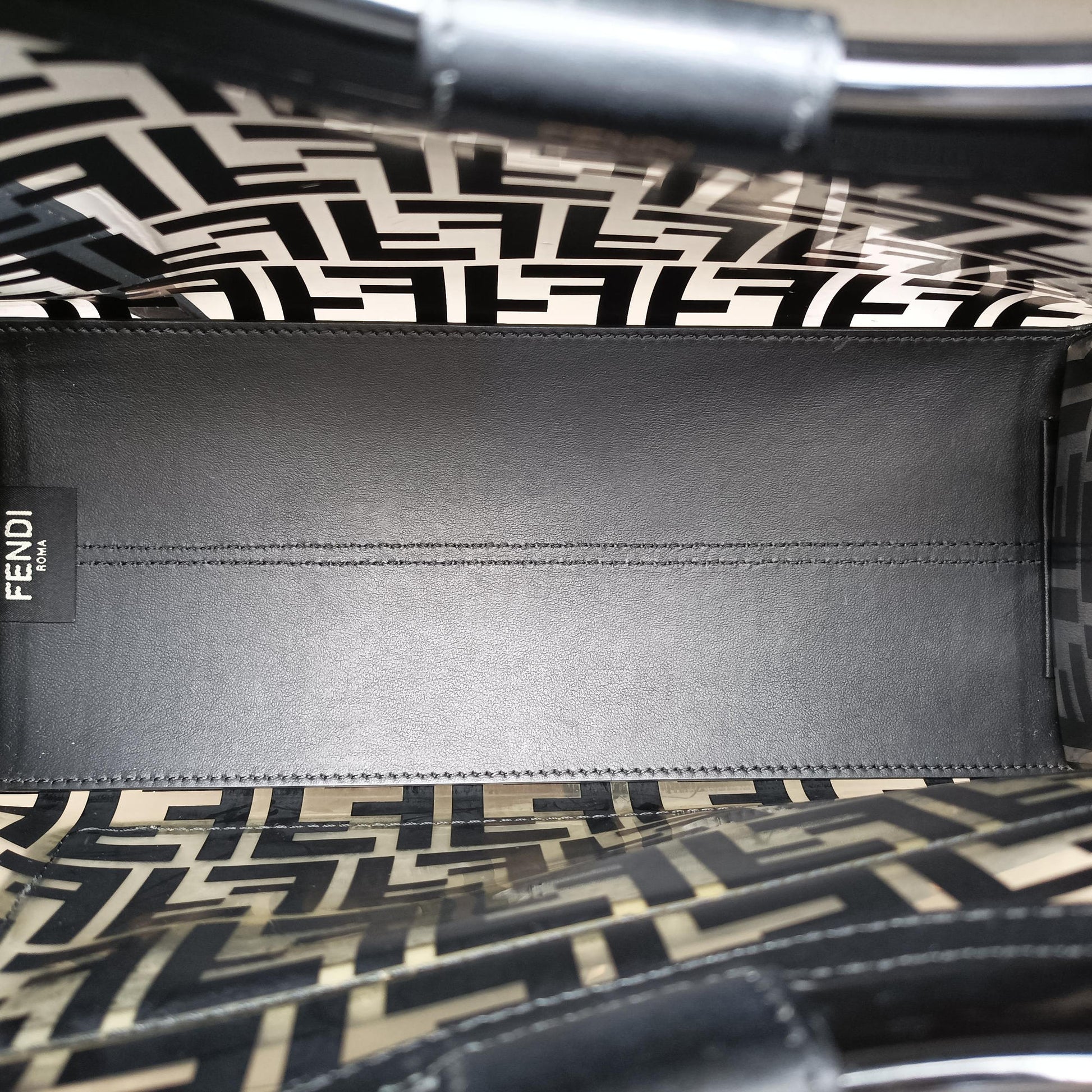 Runaway Shopper Black PVC Coated Canvas 8BH353 8BH353-A750-198-8762ラナウェイ ショッパー ブラック PVCコーティングキャンバス 8BH353 8BH353-A750-198-8762