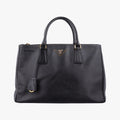 Galleria Black SAFFIANO Leather BN2274 7/A 208ガレリア ブラック サフィアーノレザー BN2274 7/A 208