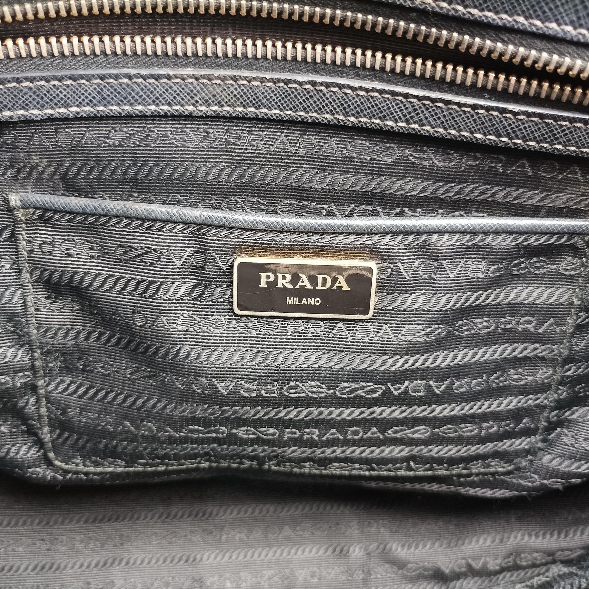 Galleria Black SAFFIANO Leather BN2274 7/A 208ガレリア ブラック サフィアーノレザー BN2274 7/A 208