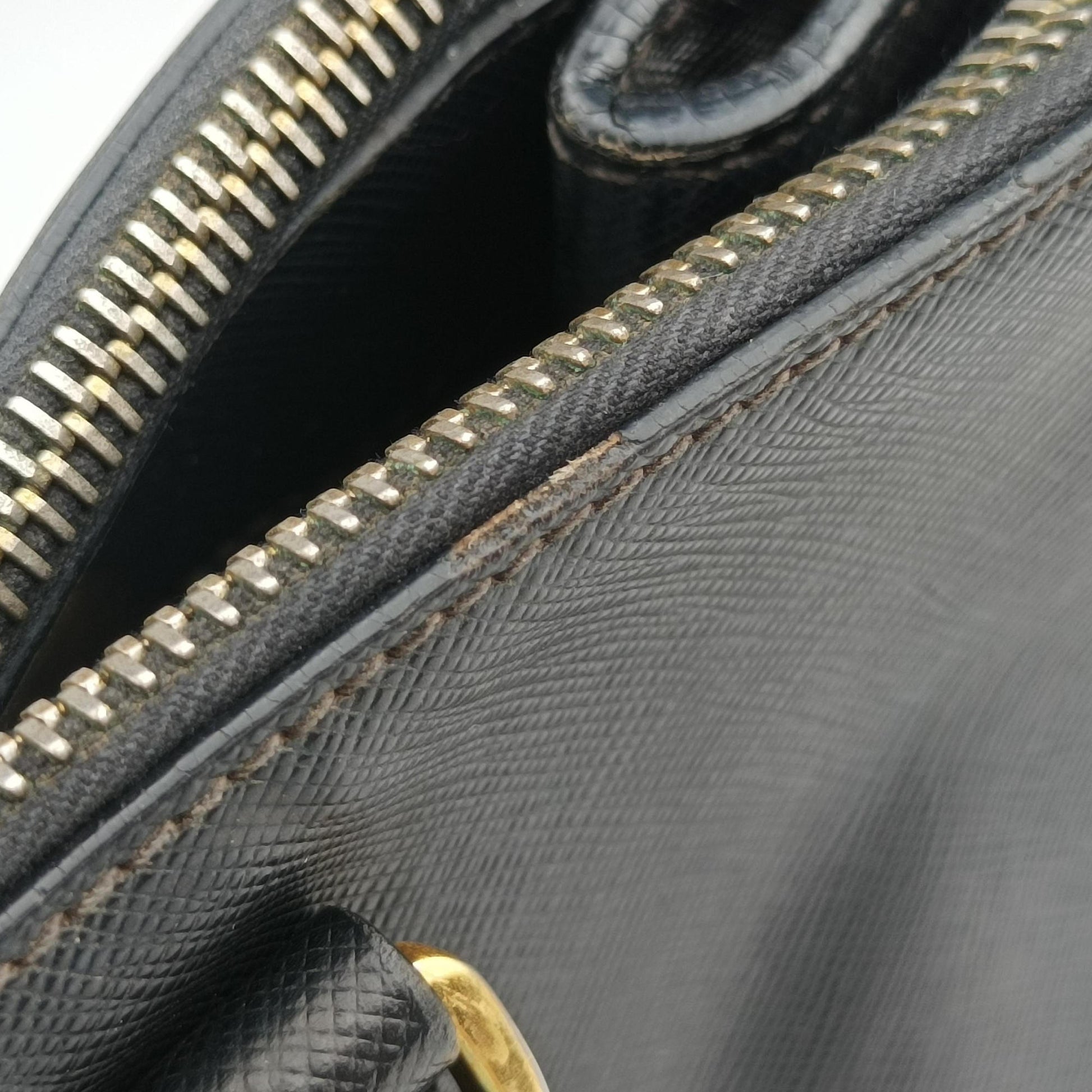 Galleria Black SAFFIANO Leather BN2274 7/A 208ガレリア ブラック サフィアーノレザー BN2274 7/A 208