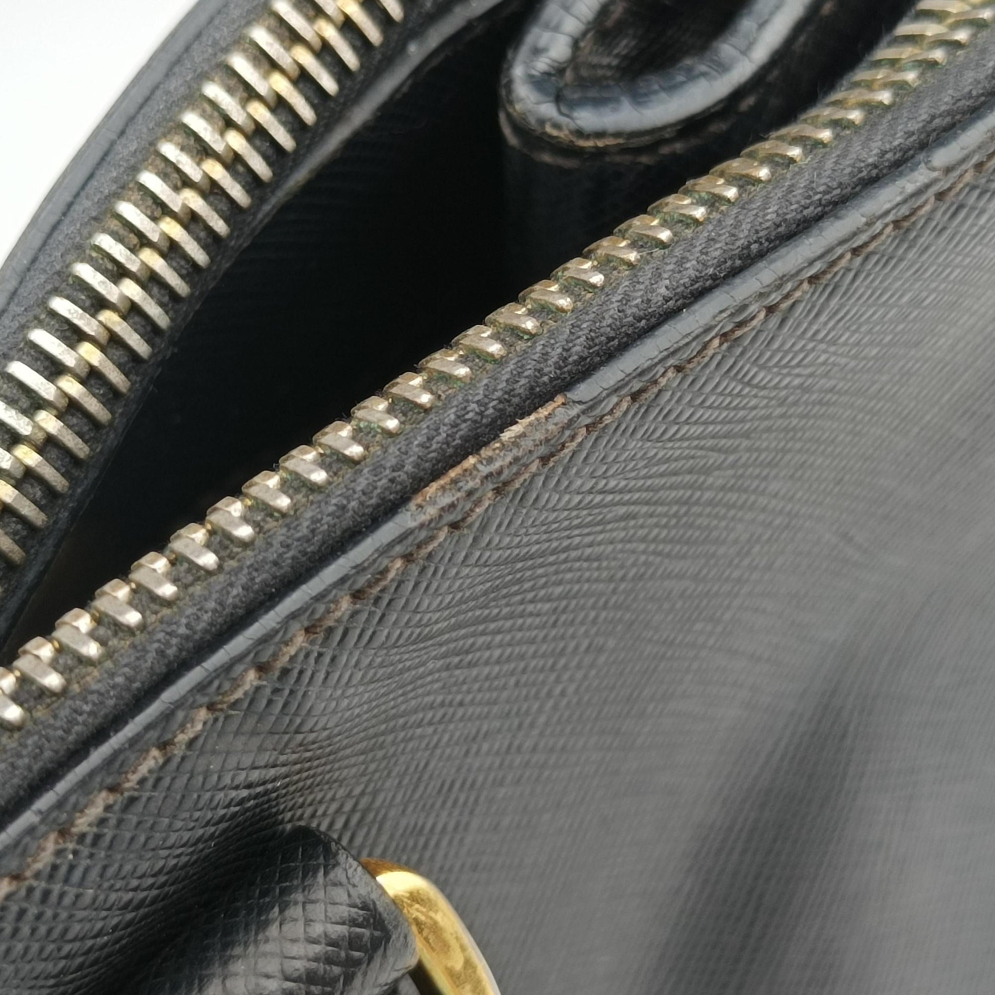 Galleria Black SAFFIANO Leather BN2274 7/A 208ガレリア ブラック サフィアーノレザー BN2274 7/A 208