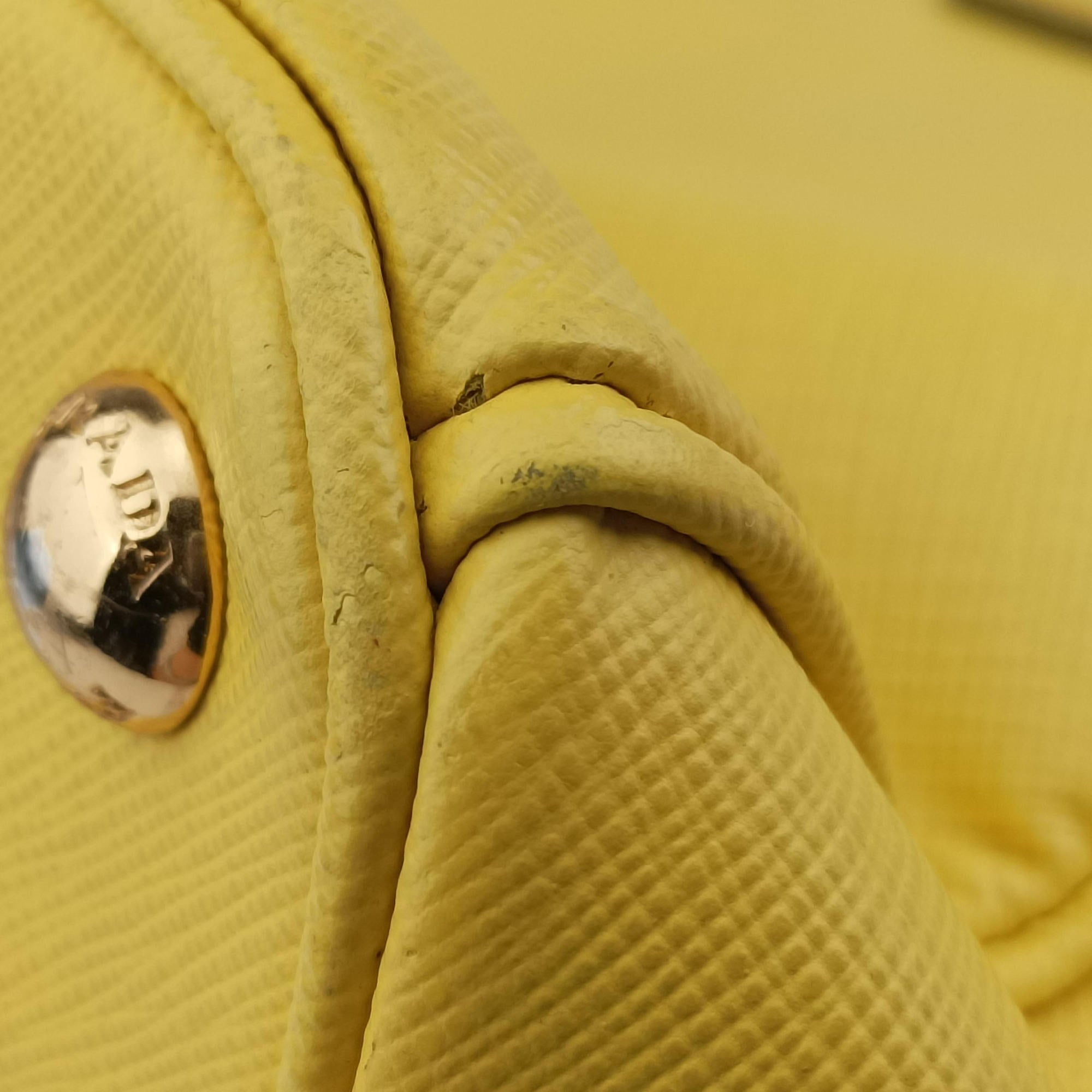 Galleria Yellow SAFFIANO Leather BN2274 7 Cガレリア イエロー サフィアーノレザー BN2274 7 C