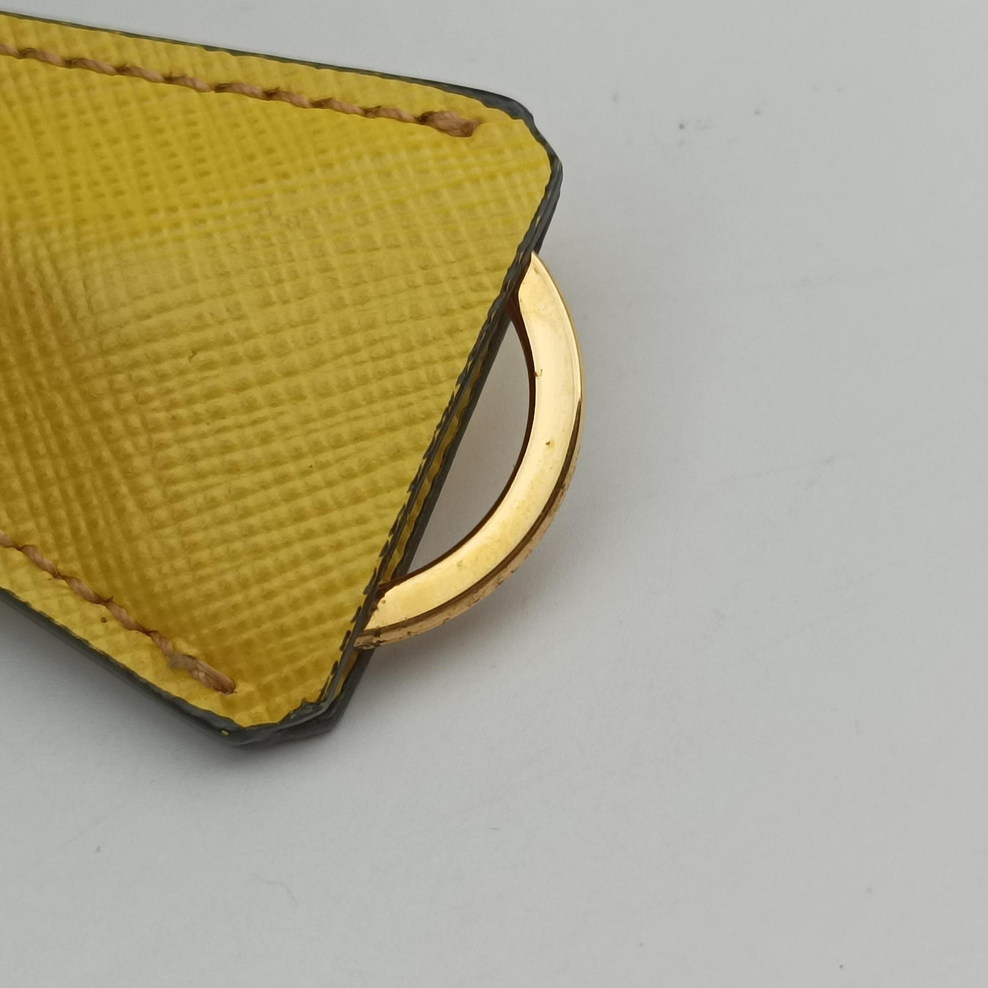 Galleria Yellow SAFFIANO Leather BN2274 7 Cガレリア イエロー サフィアーノレザー BN2274 7 C
