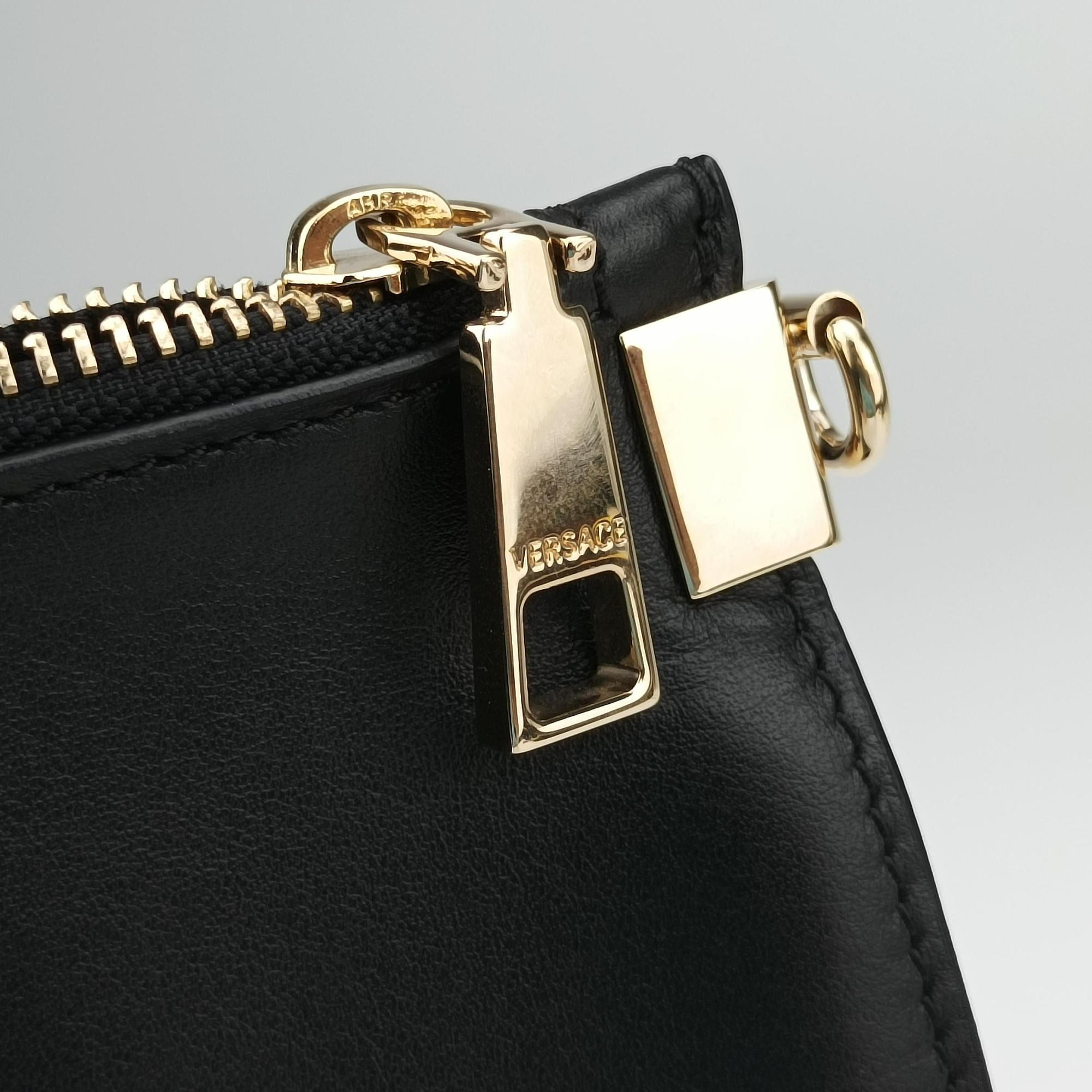 La Medusa Black Leather ラ メデューサ ブラック レザー 
