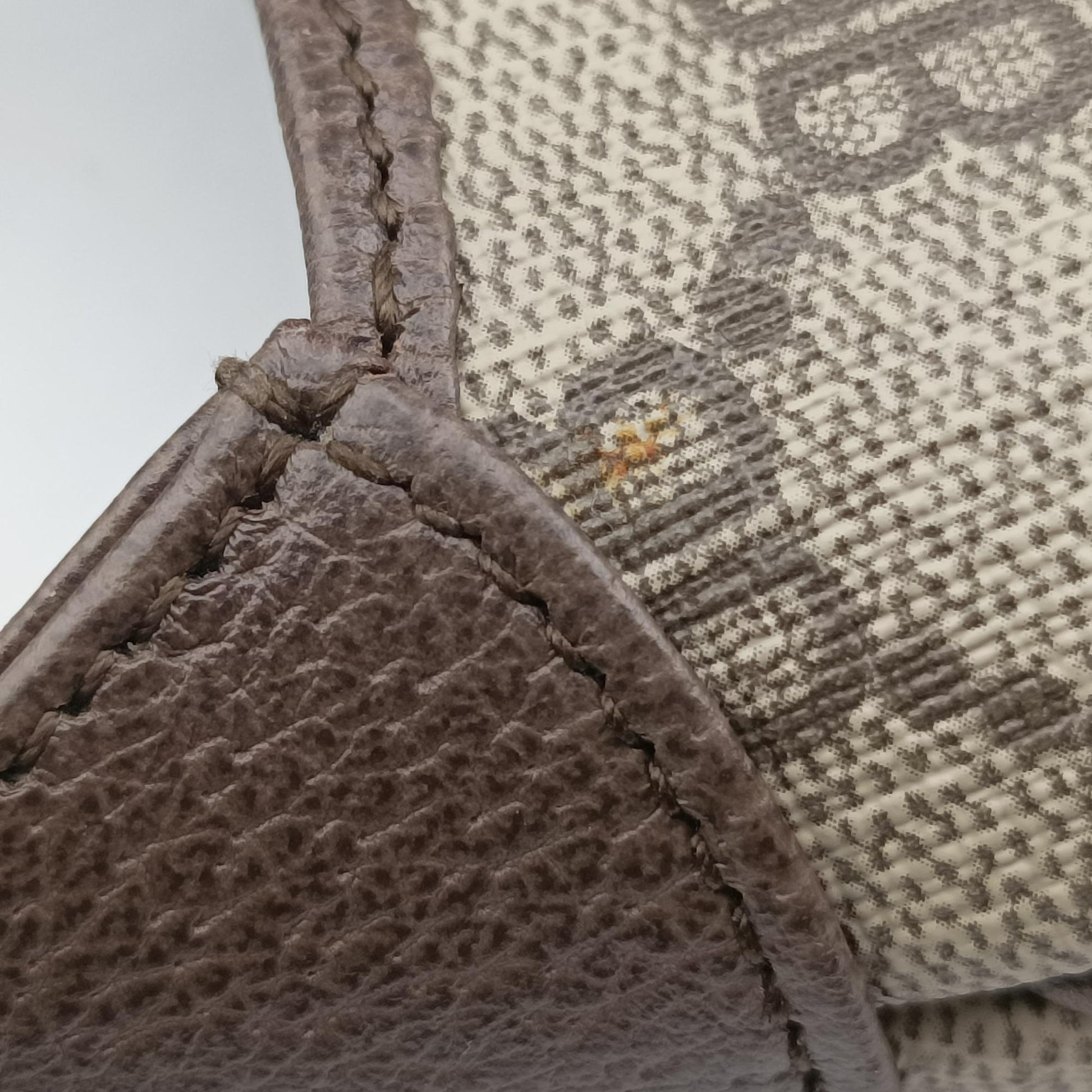 The Hacker Jackie brown x beige x multicolor PVC coated canvas×leather 680132 680132.0001.R.493075ザ ハッカー ジャッキー ブラウン×ベージュ×マルチ PVCコーティングキャンバス×レザー 680132 680132.0001.R.493075