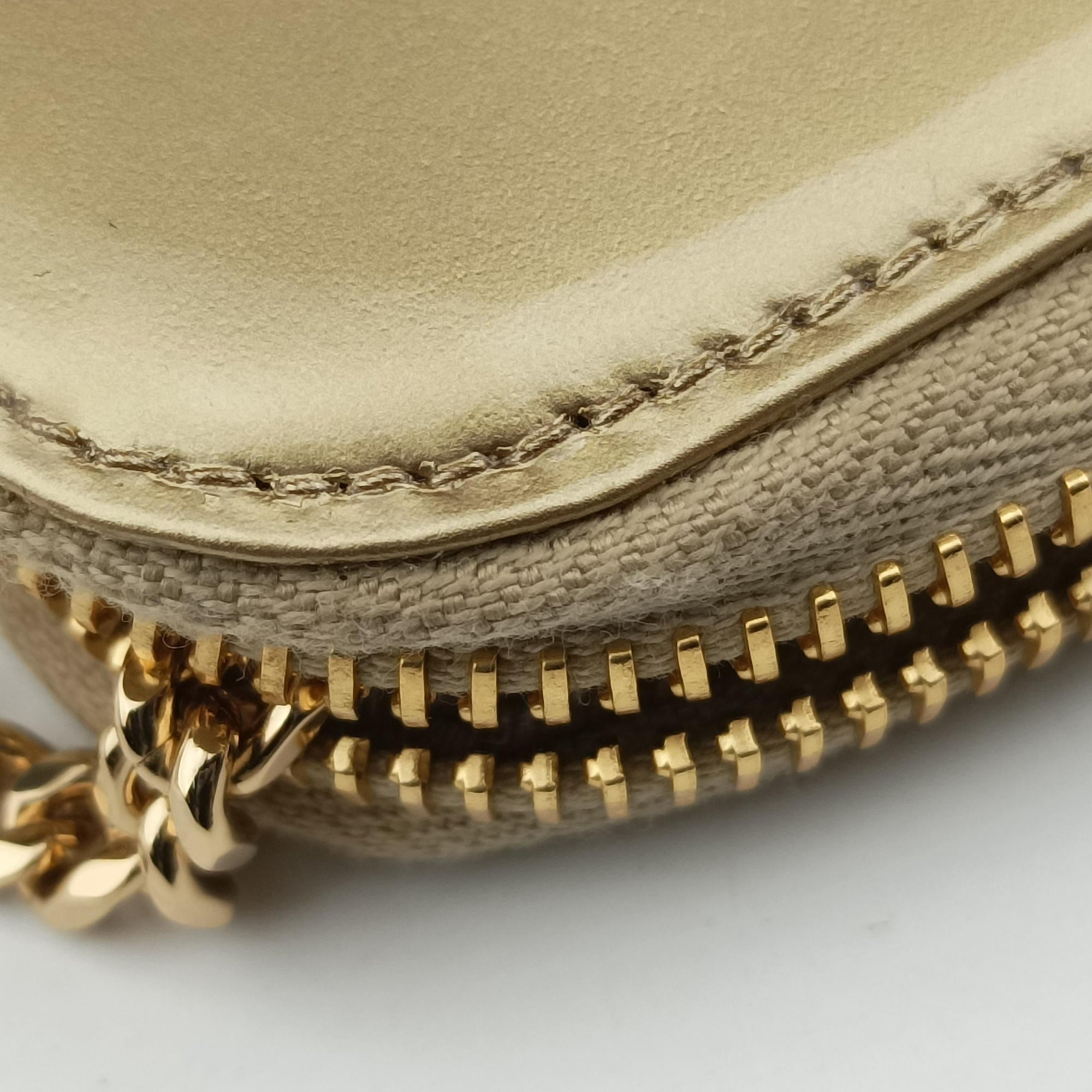 Triangle Crystal Golden Leather 1NR015 234トライアングル ゴールド レザー 1NR015 234