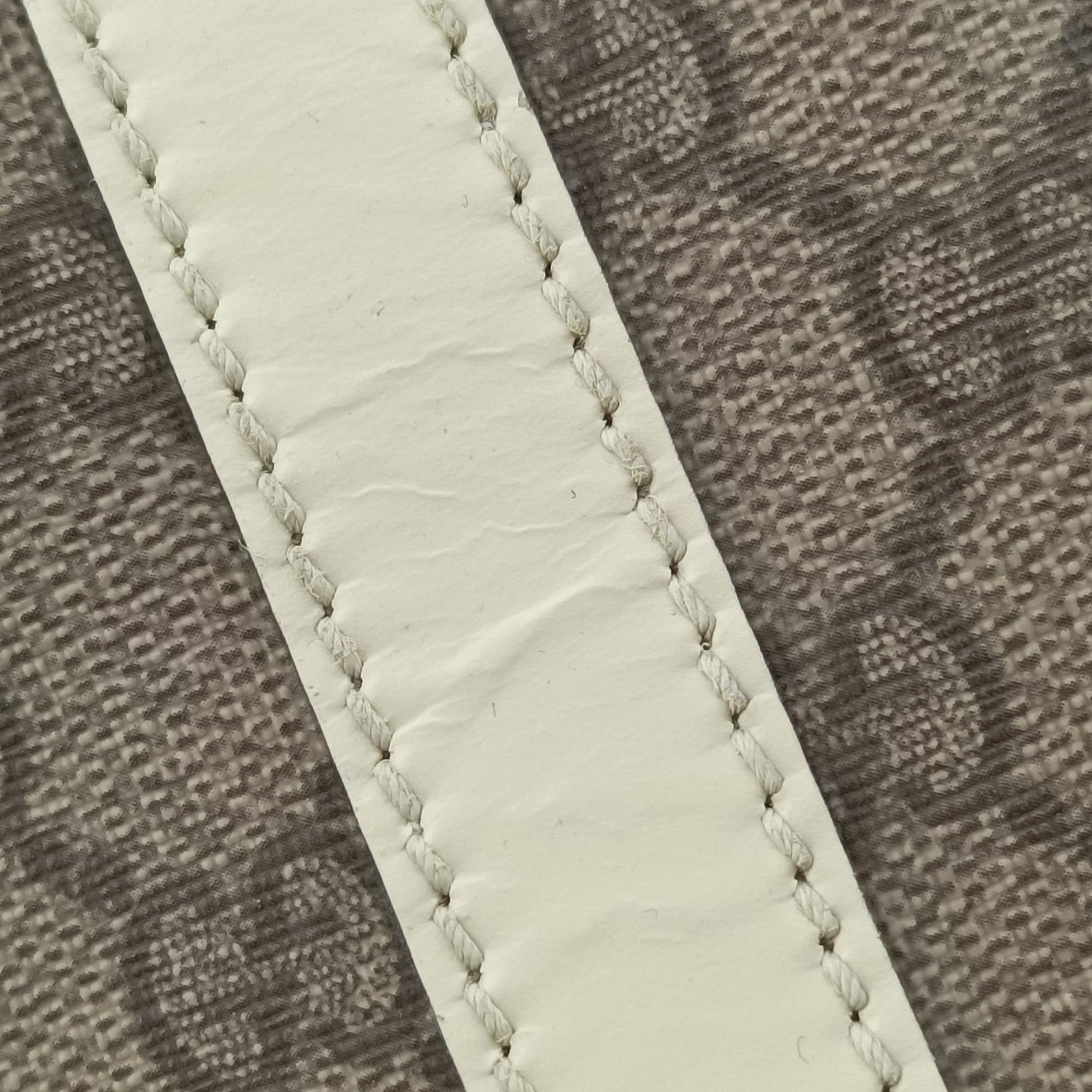 New Jackie Brown×White PVC coated canvas×Leather 203493 G6563133ニュージャッキー ブラウン×ホワイト PVCコーティングキャンバス×レザー 203493 G6563133