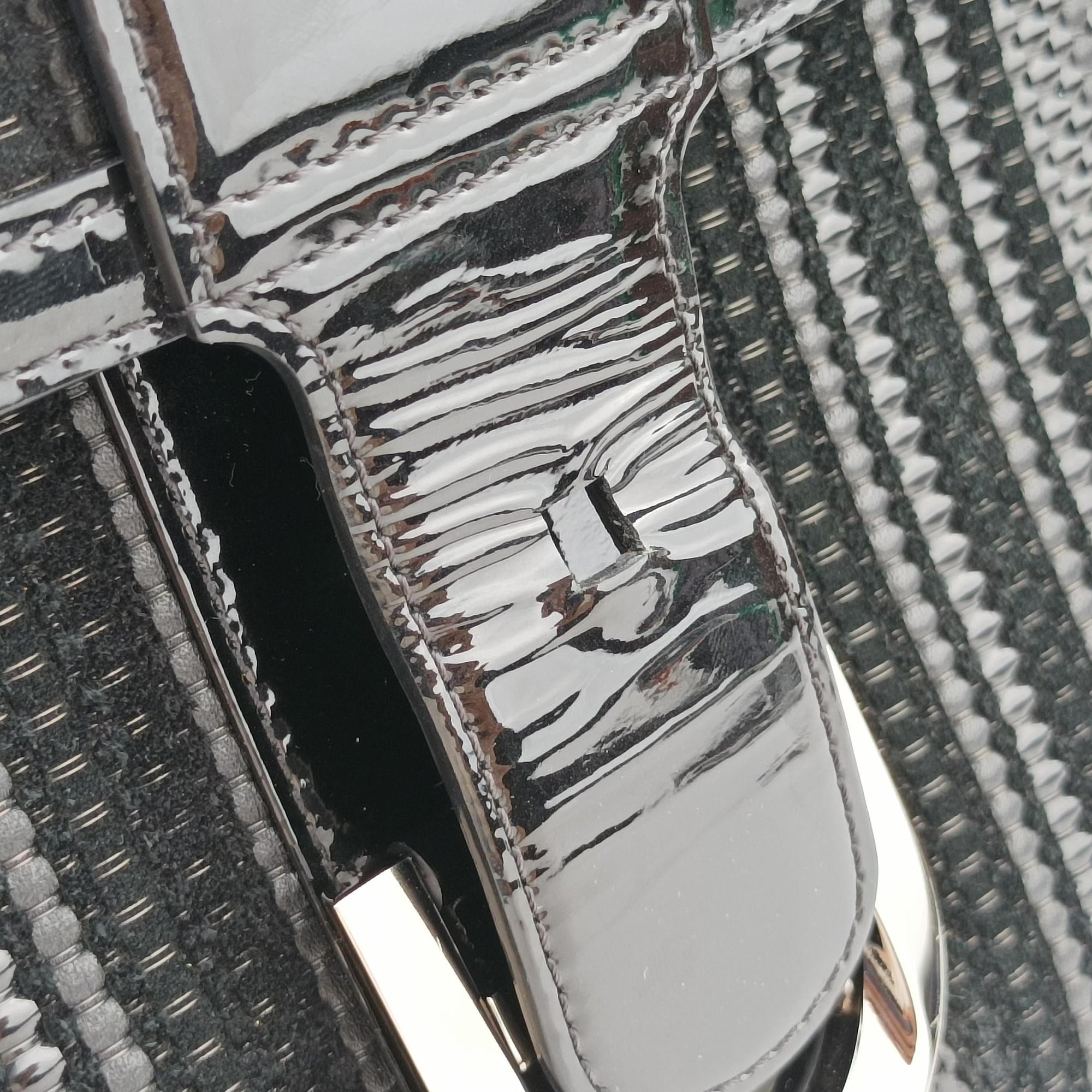 Brillant Black Leather LO4Aブリヨン ブラック レザー LO4A