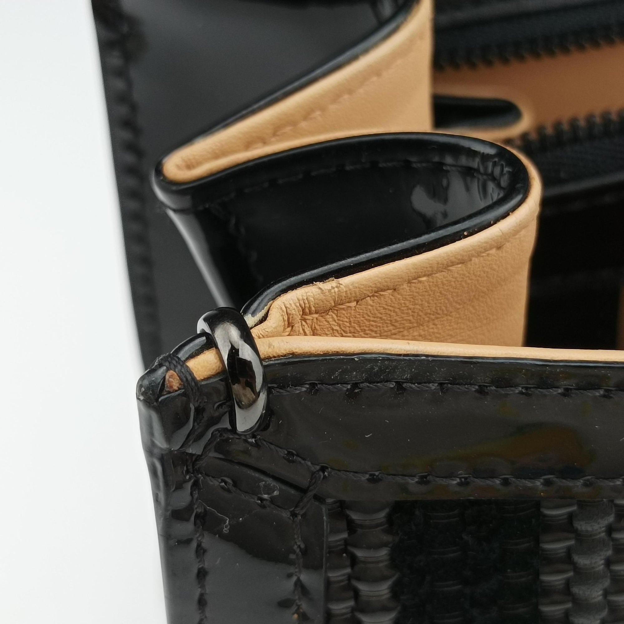 Brillant Black Leather LO4Aブリヨン ブラック レザー LO4A
