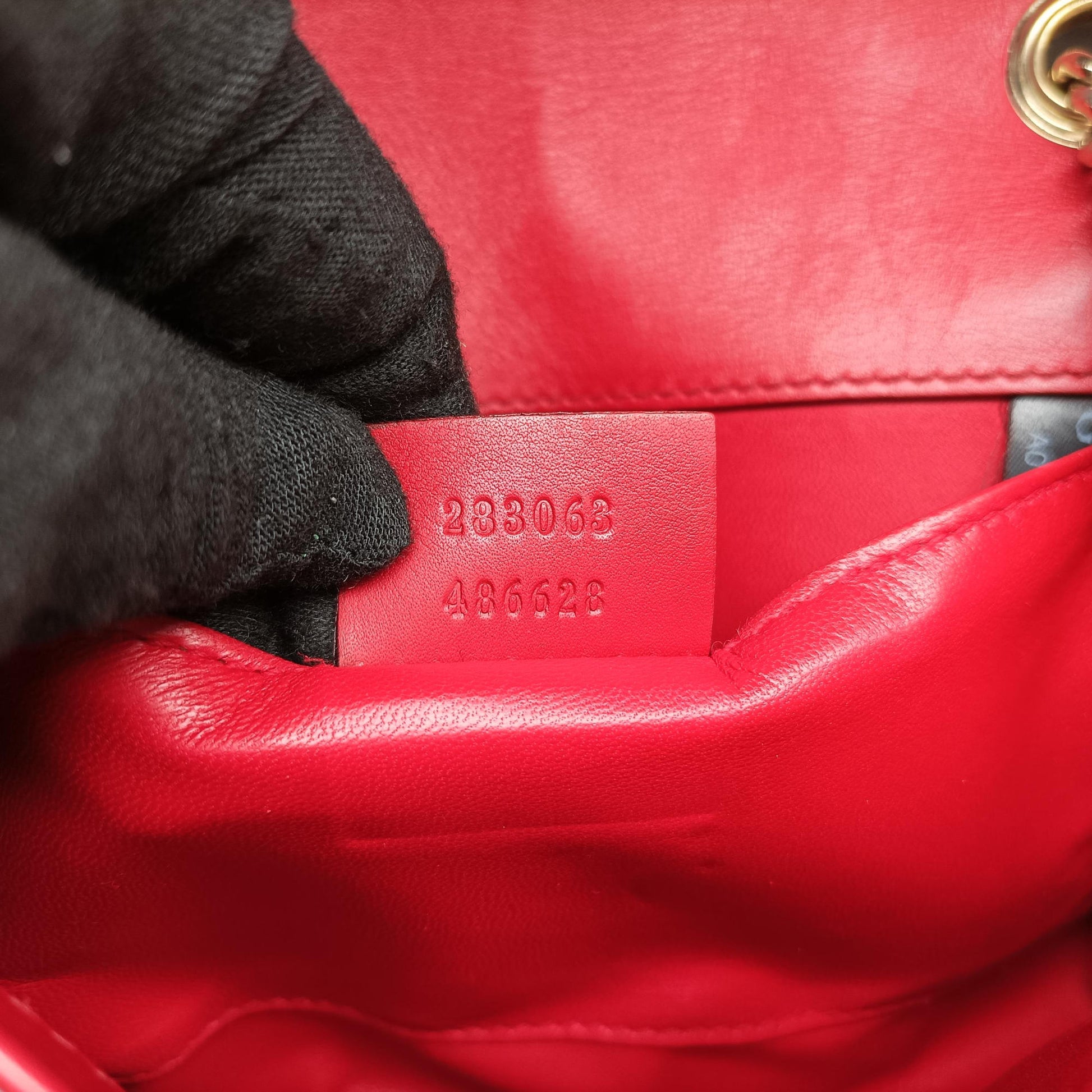 Emily Red Leather 283063 A010825236エミリー レッド レザー 283063 A010825236