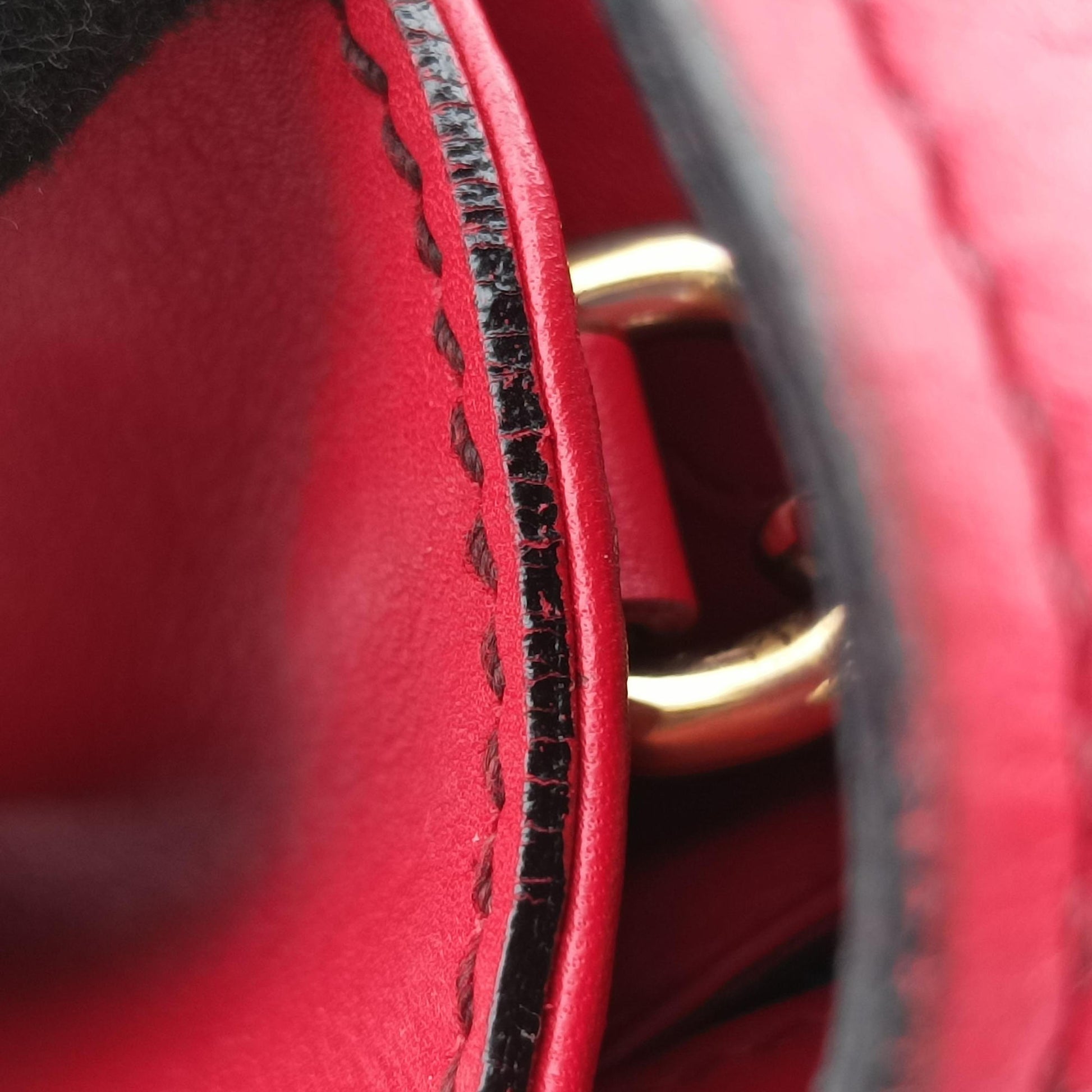 Emily Red Leather 283063 A010825236エミリー レッド レザー 283063 A010825236