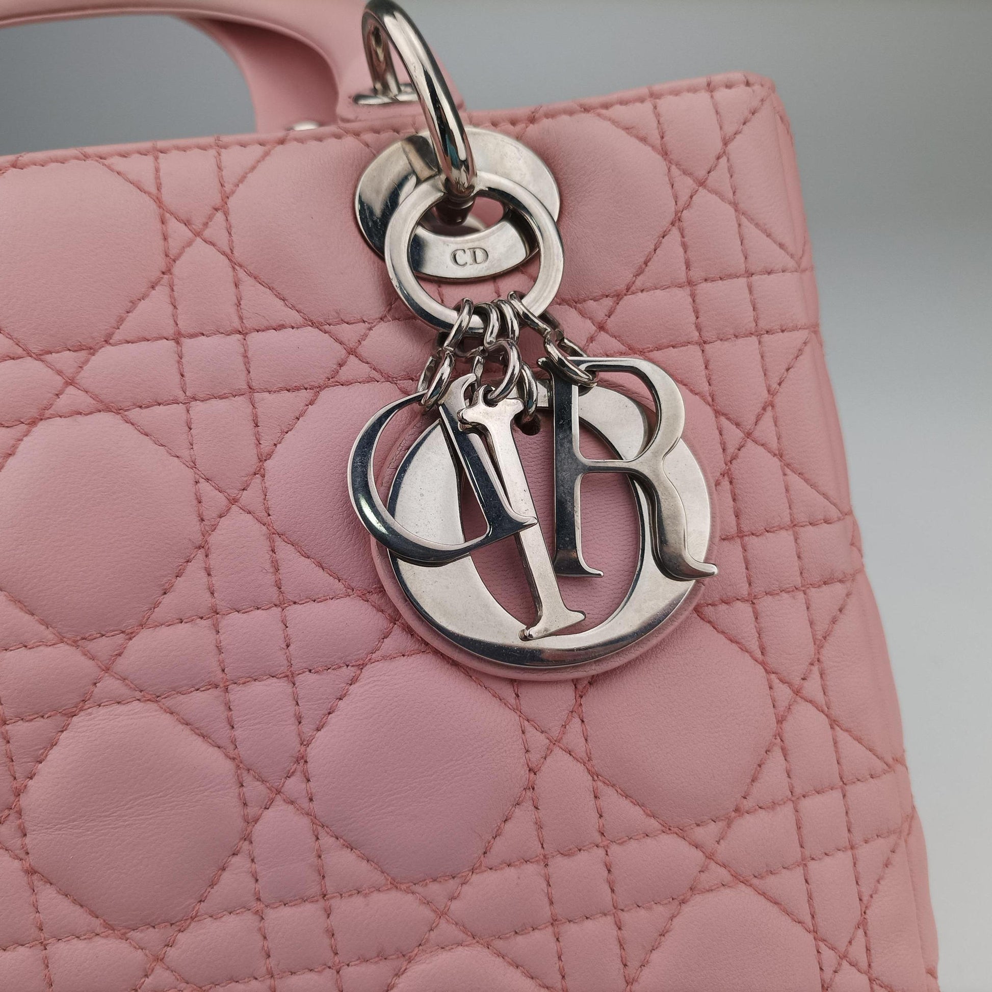 Lady Dior Pink lambskin 02-MA-0075レディディオール ピンク ラムスキン 02-MA-0075