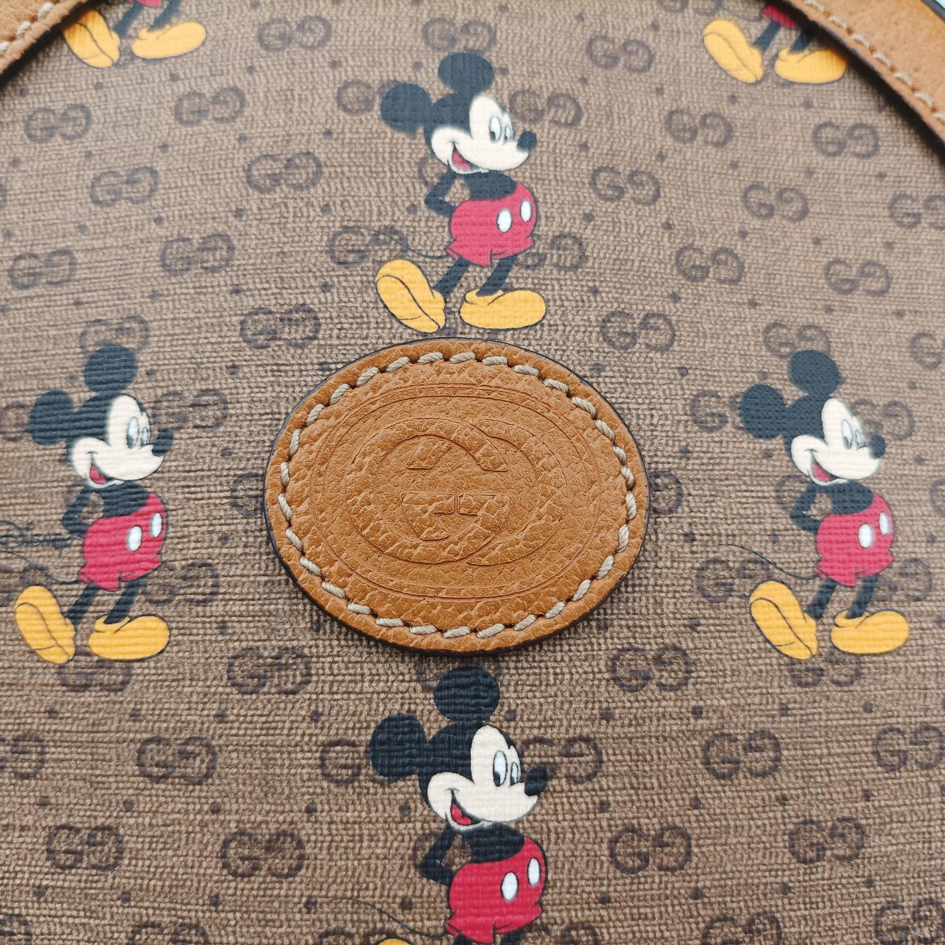 DISNEY Collaboration Mickey Mouse Brown×multicolor PVC coated canvas×leather 603938 A030912944ディズニーコラボ ミッキーマウス ブラウン×マルチ PVCコーティングキャンバス×レザー 603938 A030912944