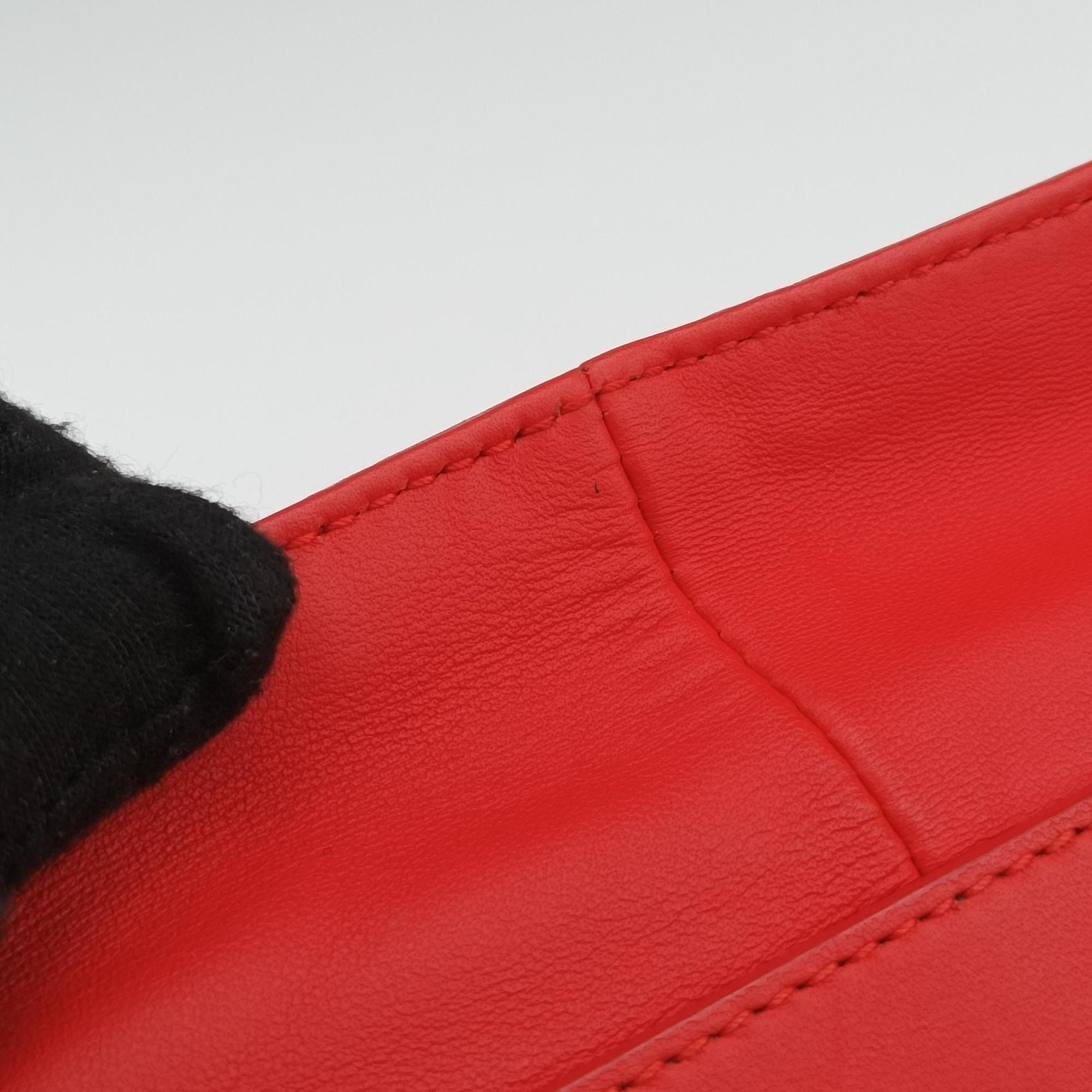 Intrecciato Rialto Red lambskin B05339301Nイントレチャート リアルト レッド ラムスキン B05339301N