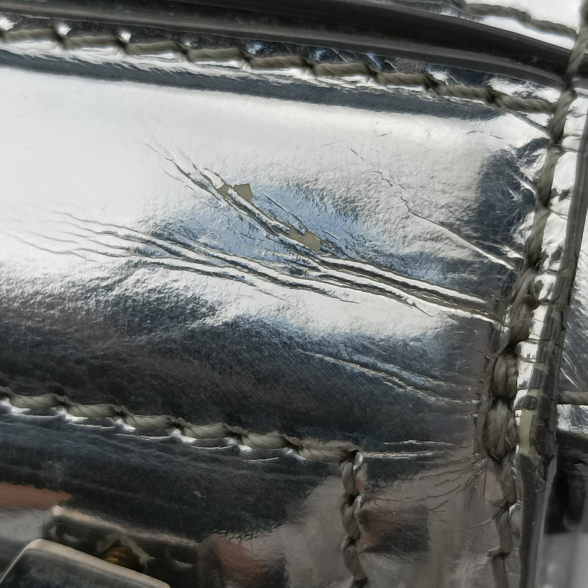 Pandora Box Silver Patent Leather TE0134パンドラ ボックス シルバー パテント TE0134