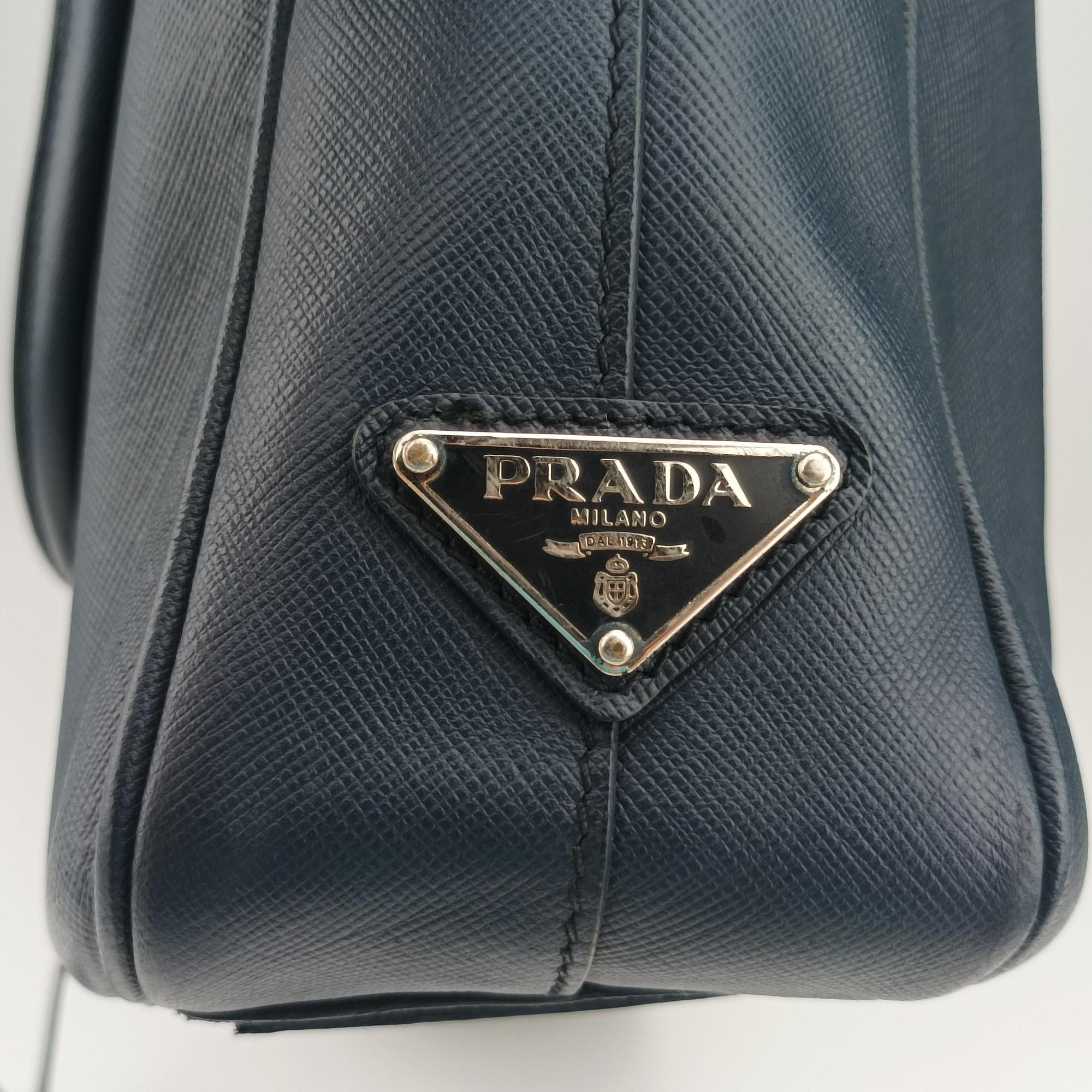 business bag briefcase Navy SAFFIANO Leather 2VE363 134ビジネスバッグ ブリーフケース ネイビー サフィアーノレザー 2VE363 134