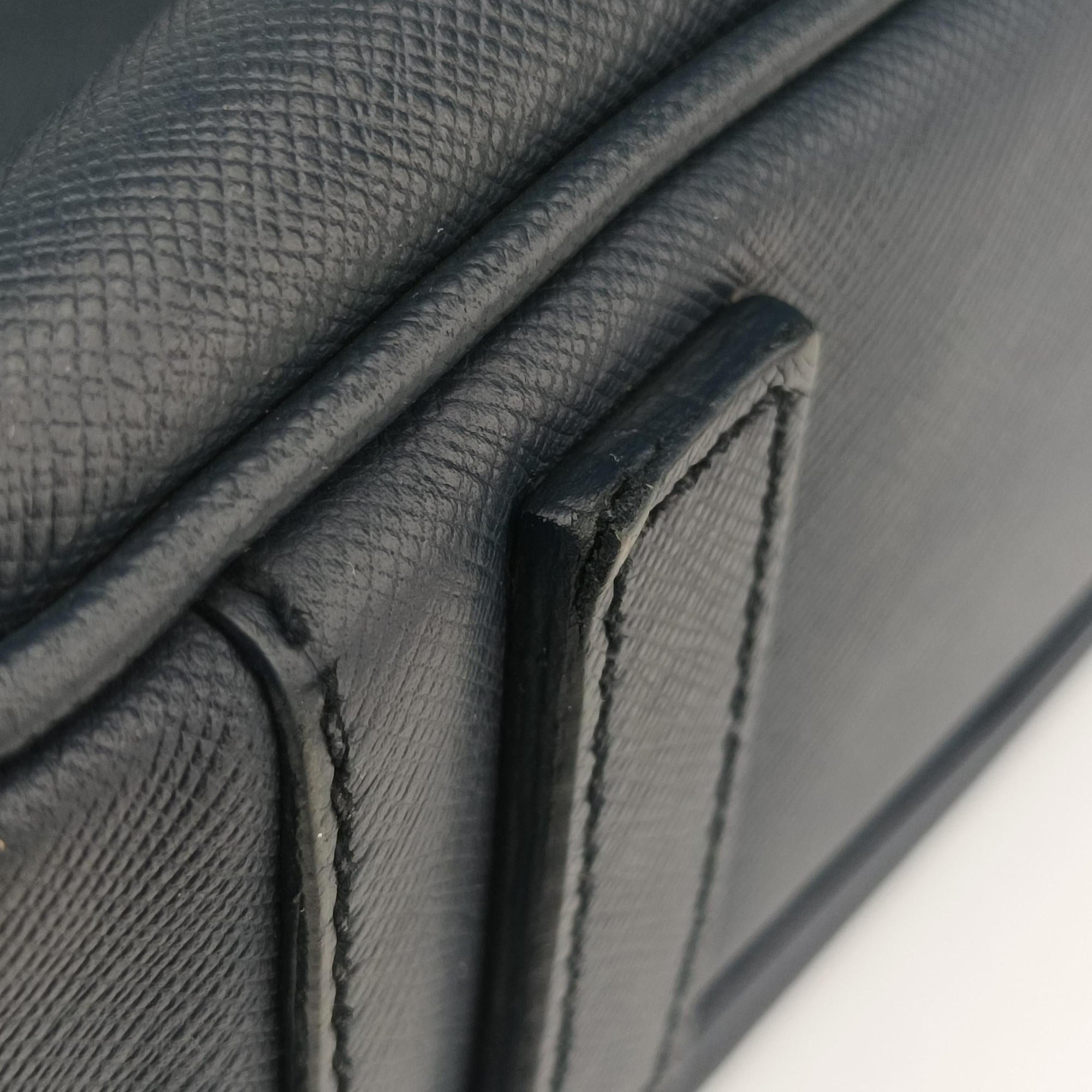business bag briefcase Navy SAFFIANO Leather 2VE363 134ビジネスバッグ ブリーフケース ネイビー サフィアーノレザー 2VE363 134