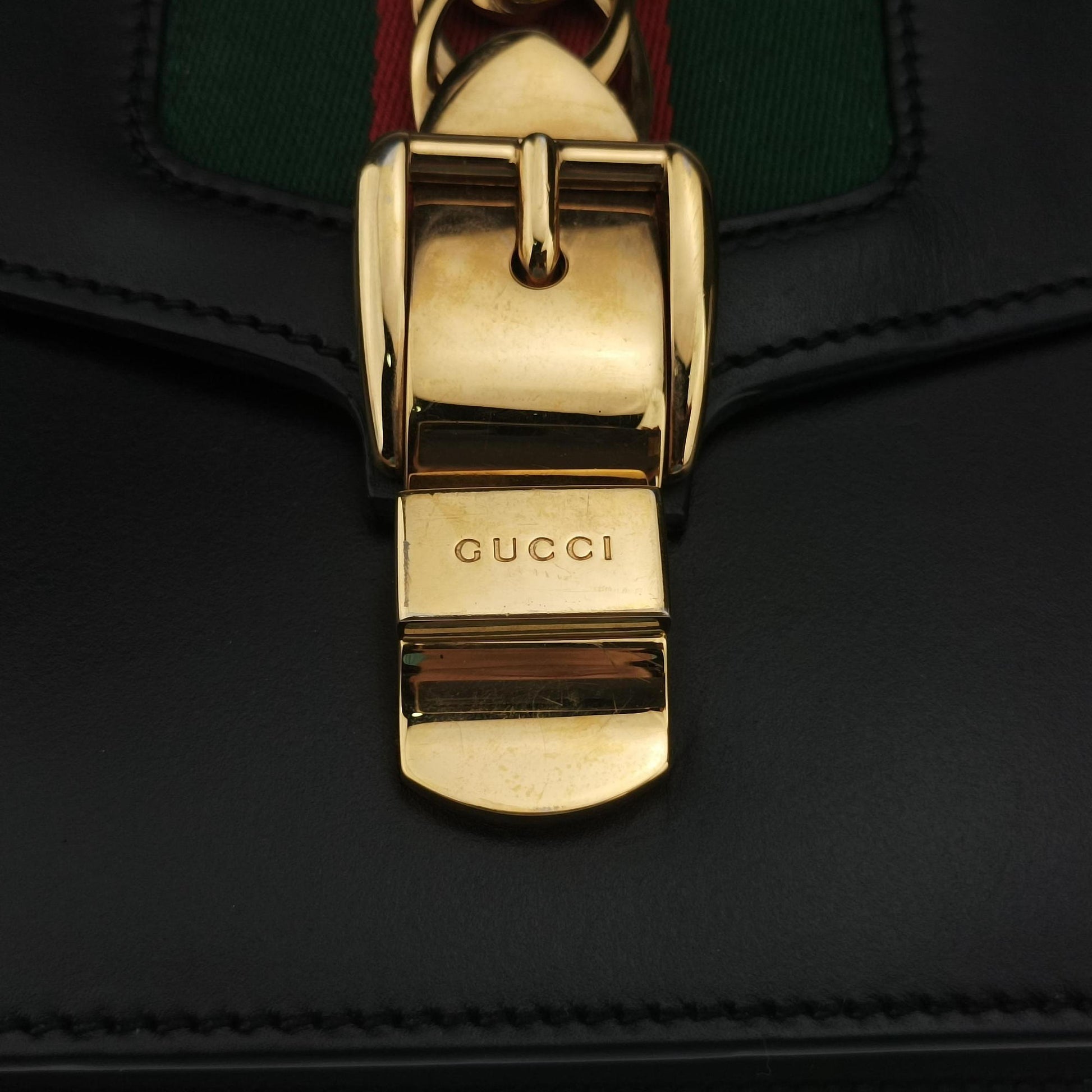 Sylvie Black×green×red Leather 421882 F020615198シルヴィ ブラック×グリーン×レッド レザー 421882 F020615198