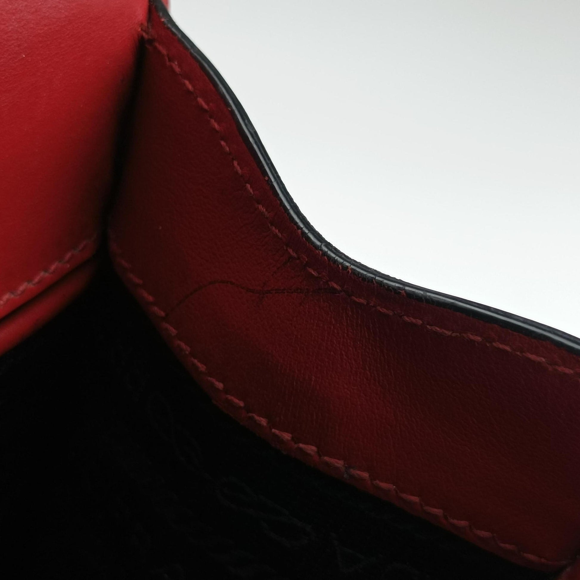Triangle Logo Red SAFFIANO Leather 1BD200 25 Hトライアングルロゴ レッド サフィアーノレザー 1BD200 25 H