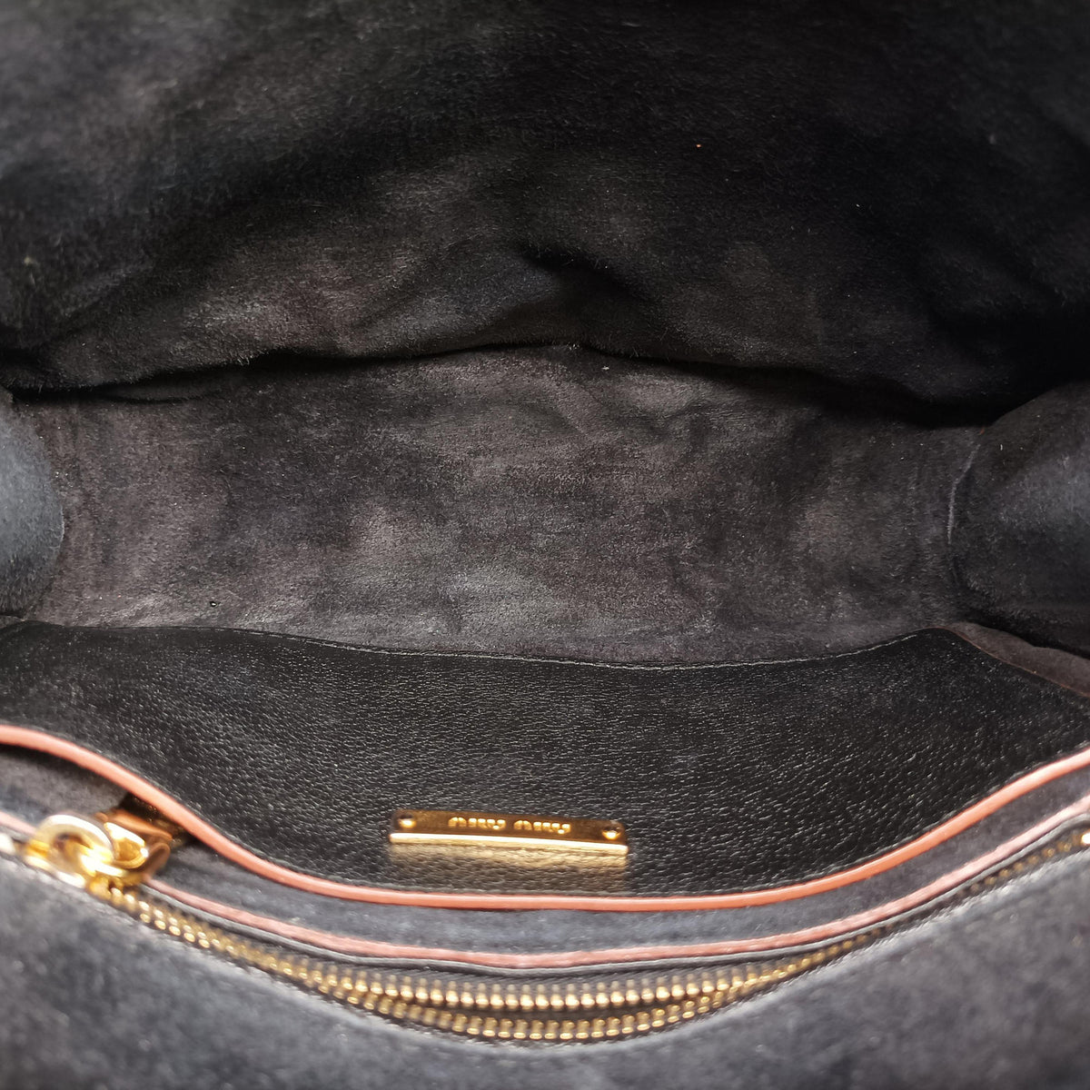 Pre-owned Miu Miu Miu Lady Black Leather  shoulderbag | stylenewstar