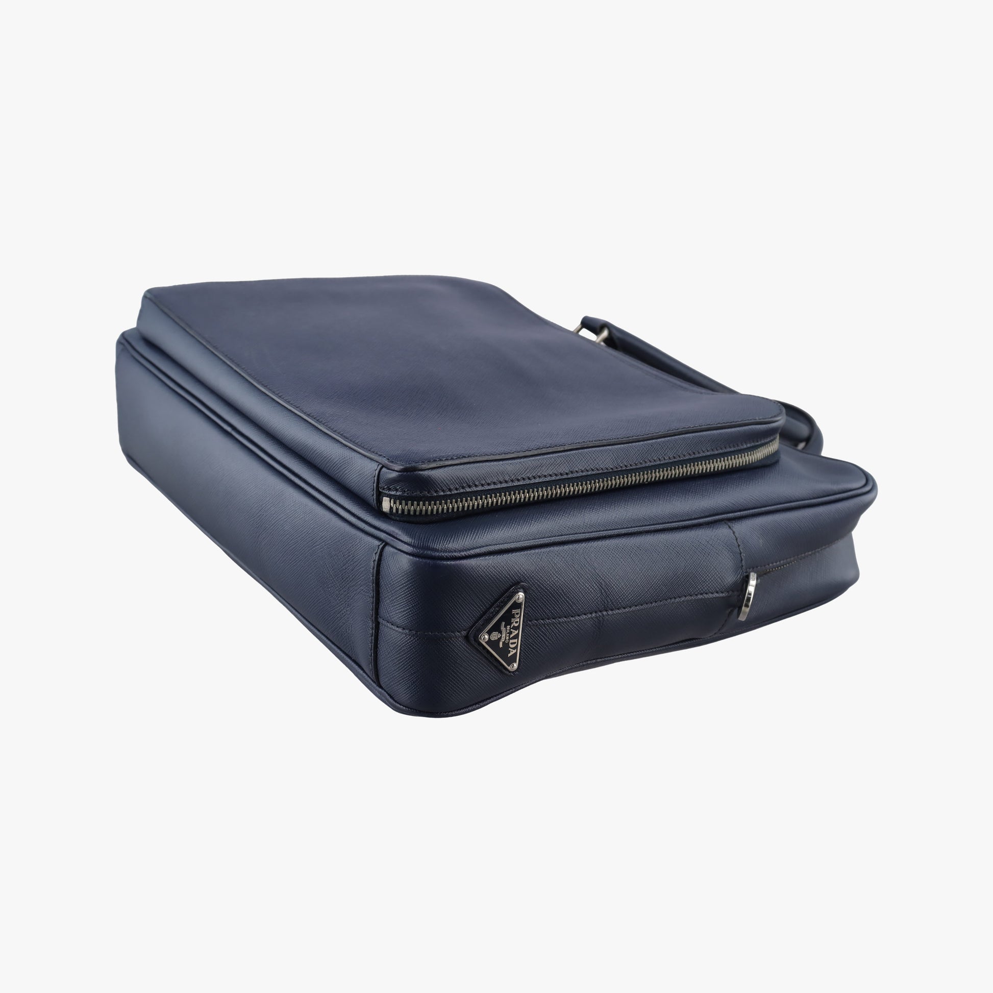 Triangle Logo Plate Navy Saffiano Leather D 7三角 ロゴ プレート ネイビー サフィアーノレザー D 7