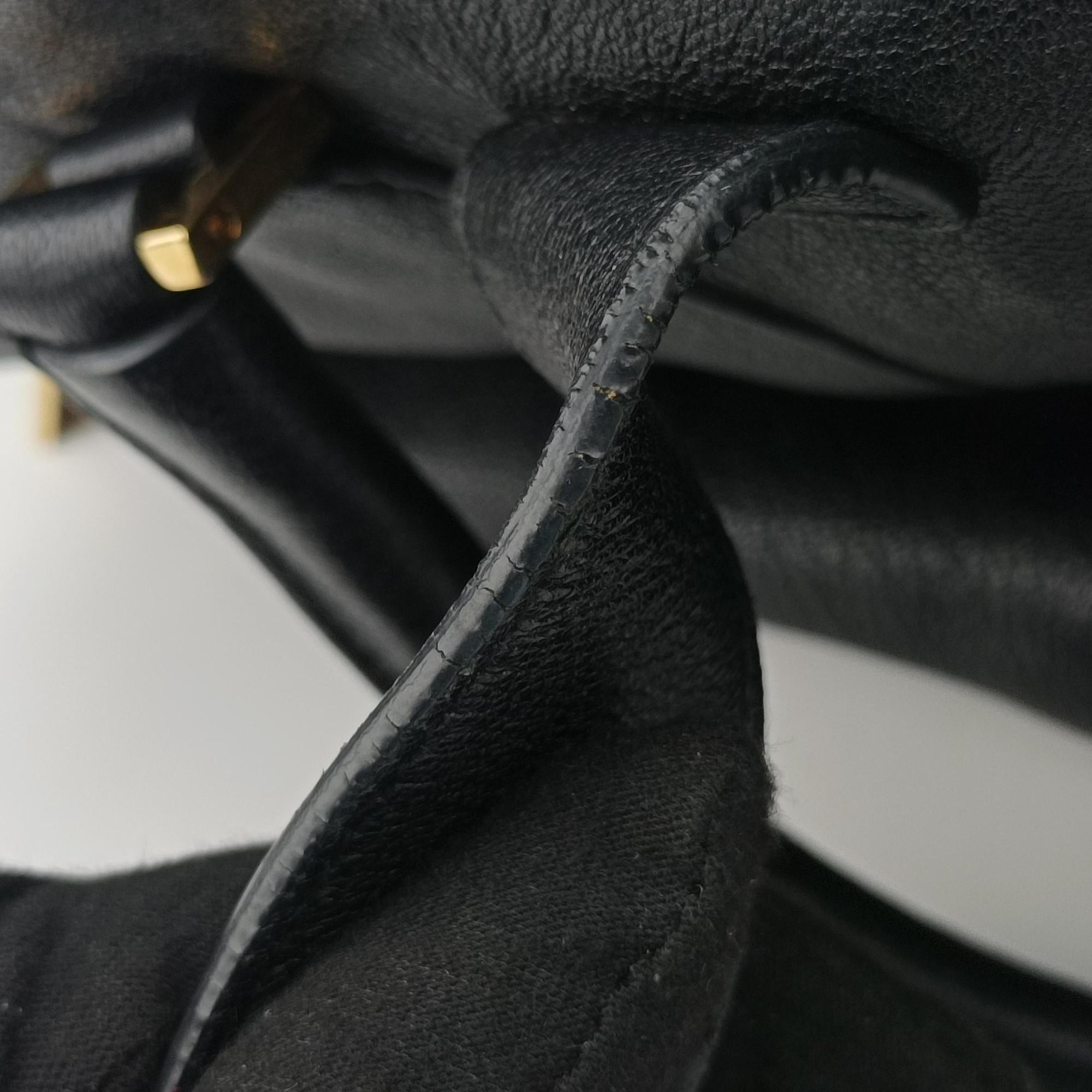 Cabas ChYc Black Leather 400666 FLY400666.Y0317カバスシック ブラック レザー 400666 FLY400666.Y0317