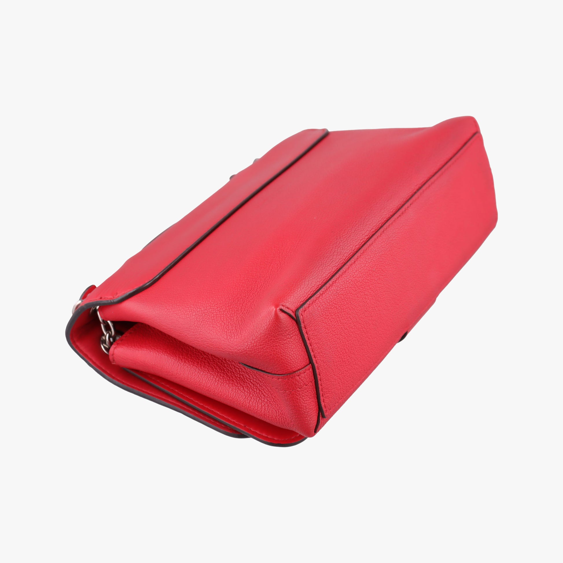 Very Chain Bag Ruby leather M44285 FO1138ヴェリーチェーンバッグ ルビー レザー M44285 FO1138