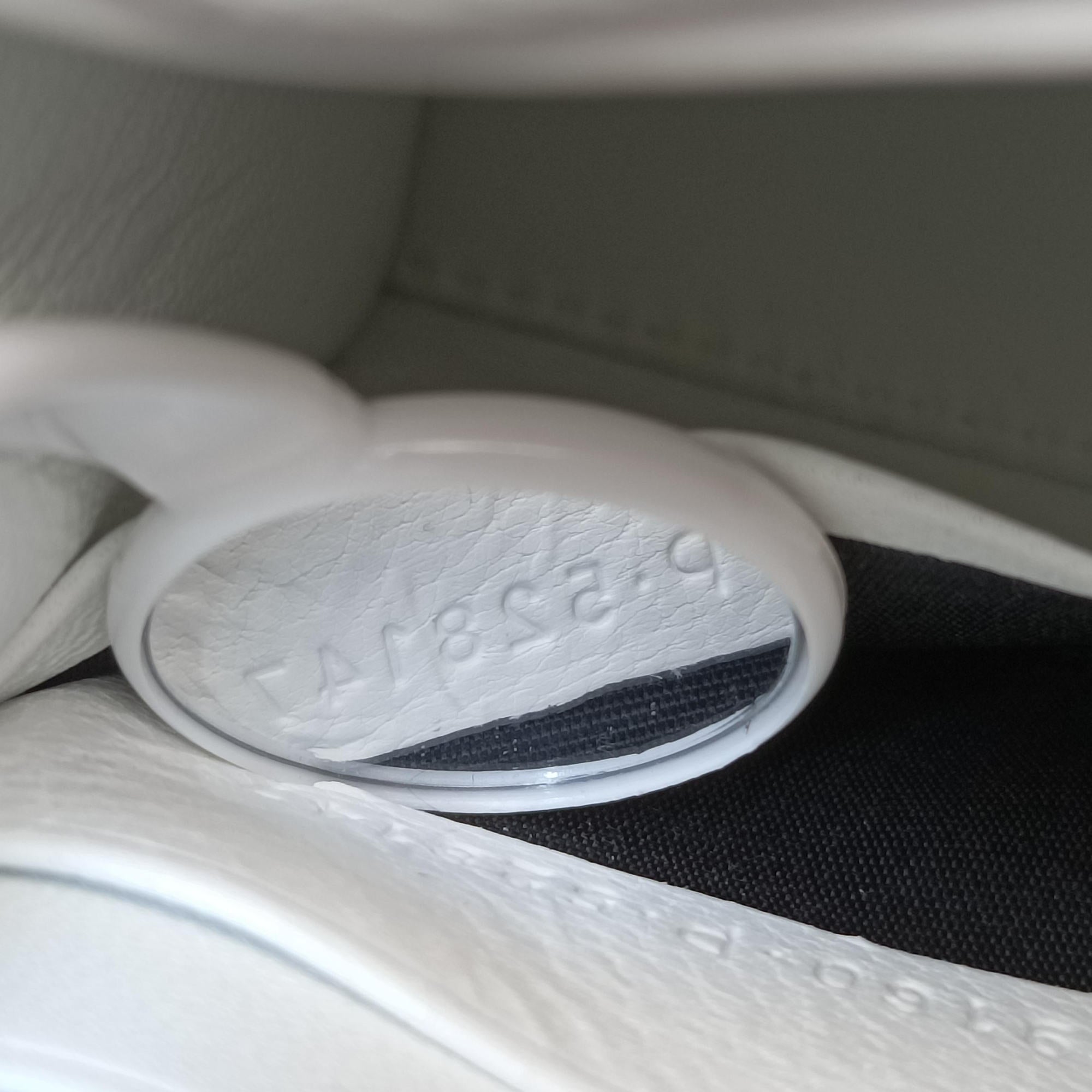Hourglass adidas White x black Leather 656050.9160.P.528147アワーグラス アディダス ホワイト×ブラック レザー 656050.9160.P.528147