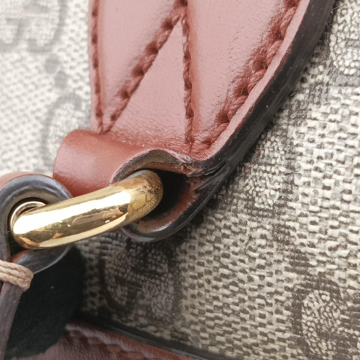 Vintage Gucci GG SUPREME beige×brown PVC coated canvas×Leather 409529 shoulderbag | stylenewstar