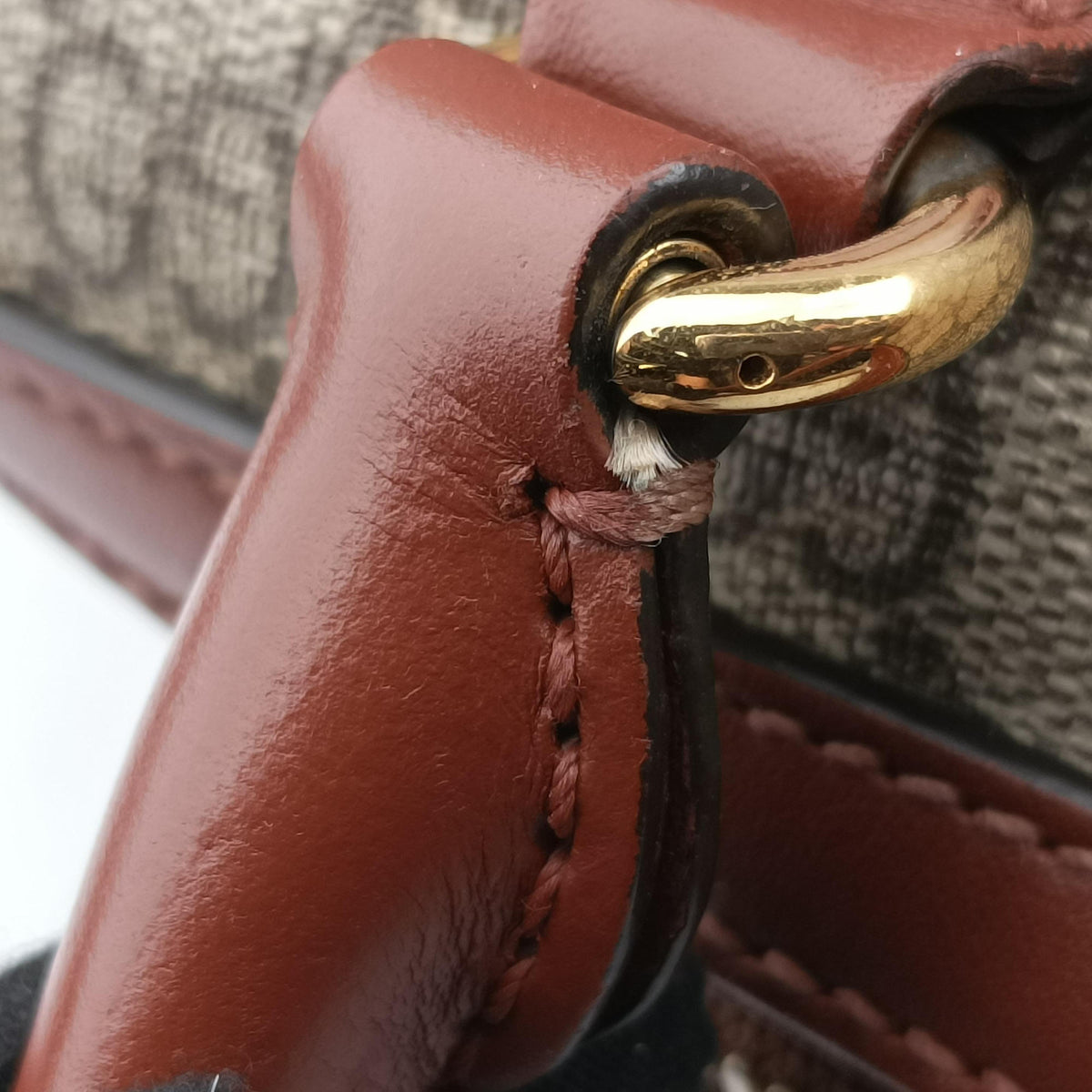 Vintage Gucci GG SUPREME beige×brown PVC coated canvas×Leather 409529 shoulderbag | stylenewstar