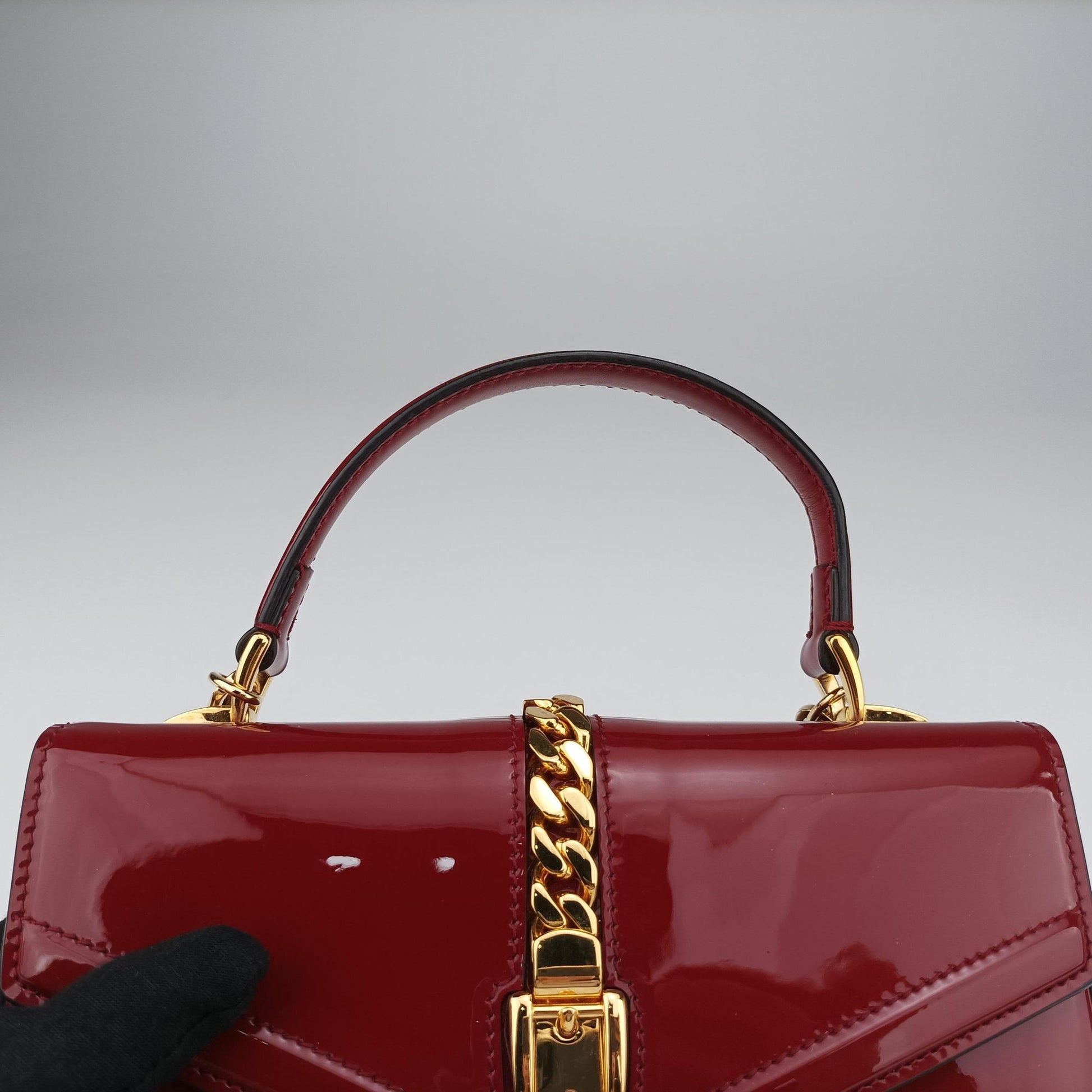 Sylvie 1969 Red Patent Leather 589479 A030736550シルヴィ 1969 レッド パテント 589479 A030736550