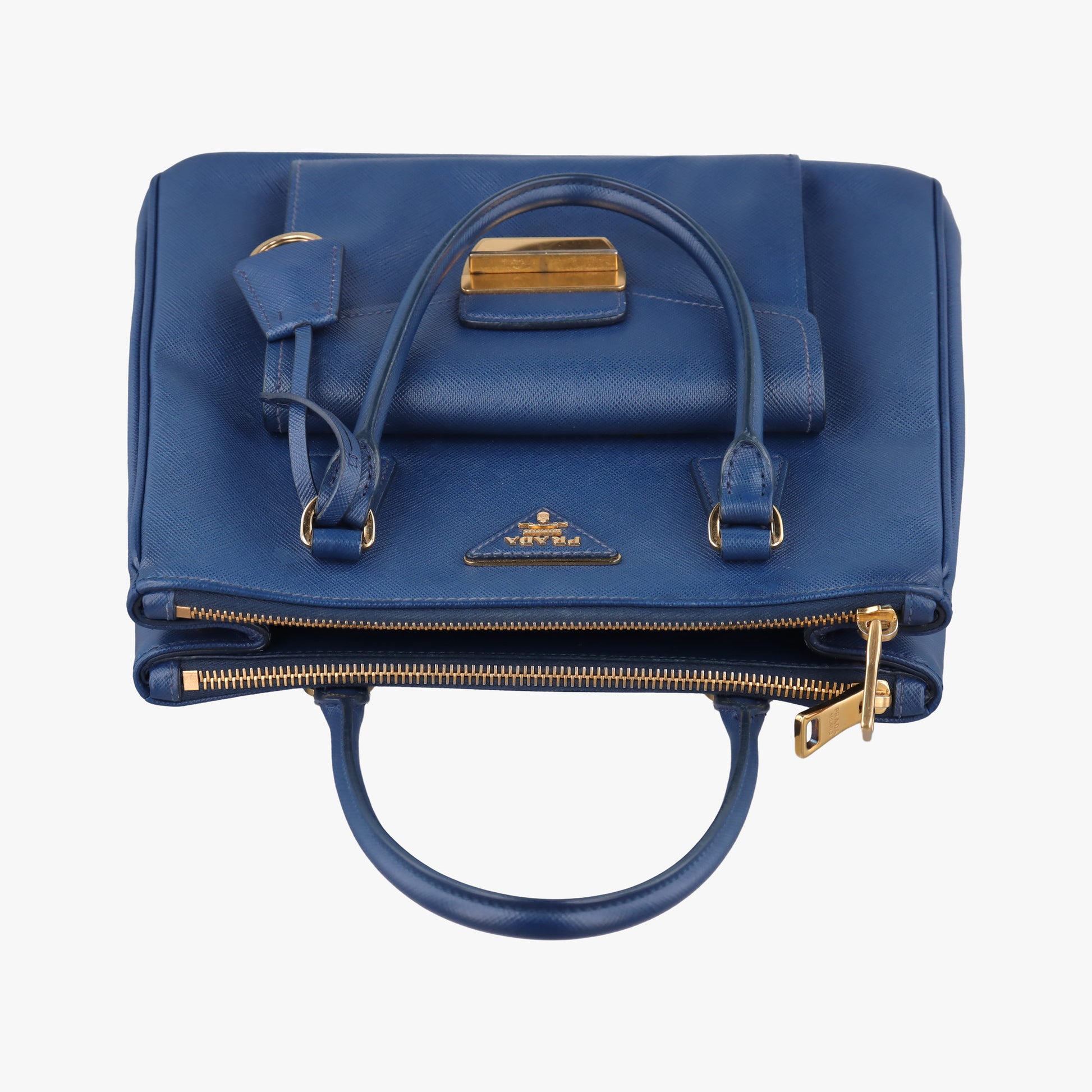 Bi-Color Zip Front Pocket Blue SAFFIANO Leather BN2674 7/Dバイカラー ジップ フロント ポケット ブルー サフィアーノレザー BN2674 7/D