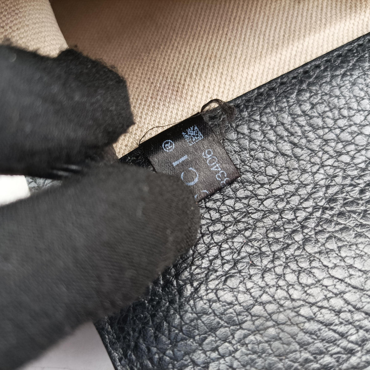 Pre-owned Gucci Dionysus Black Leather 421970 shoulderbag | stylenewstar