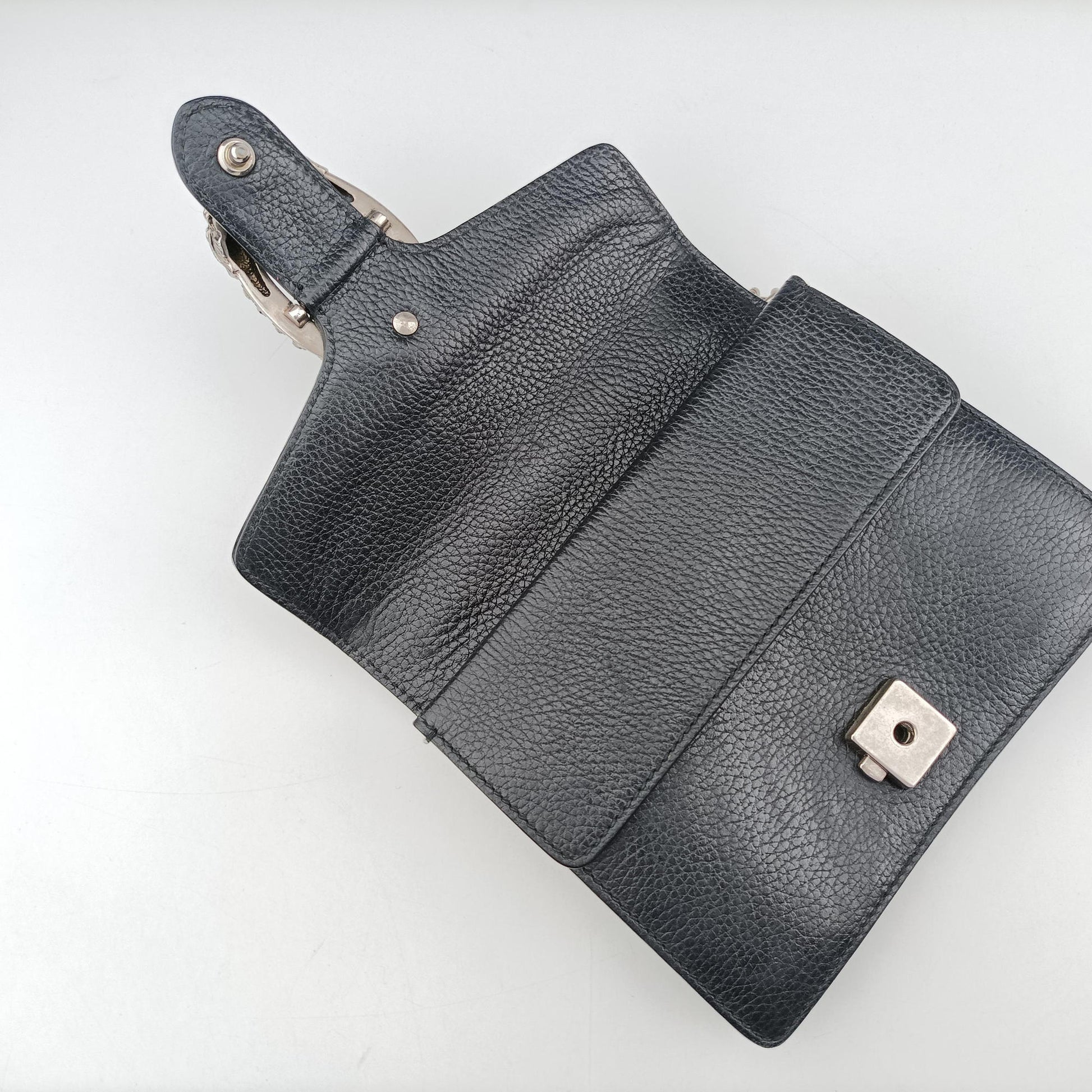 Pre-owned Gucci Dionysus Black Leather 421970 shoulderbag | stylenewstar