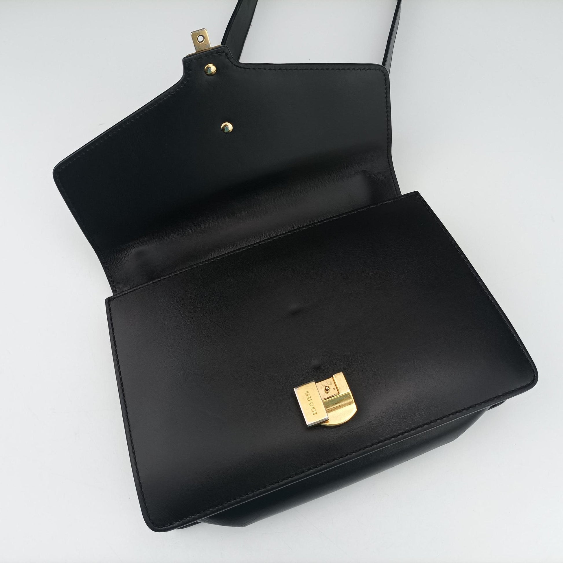 Sylvie Black×green×red Leather 421882 E021240504シルヴィ ブラック×グリーン×レッド レザー 421882 E021240504
