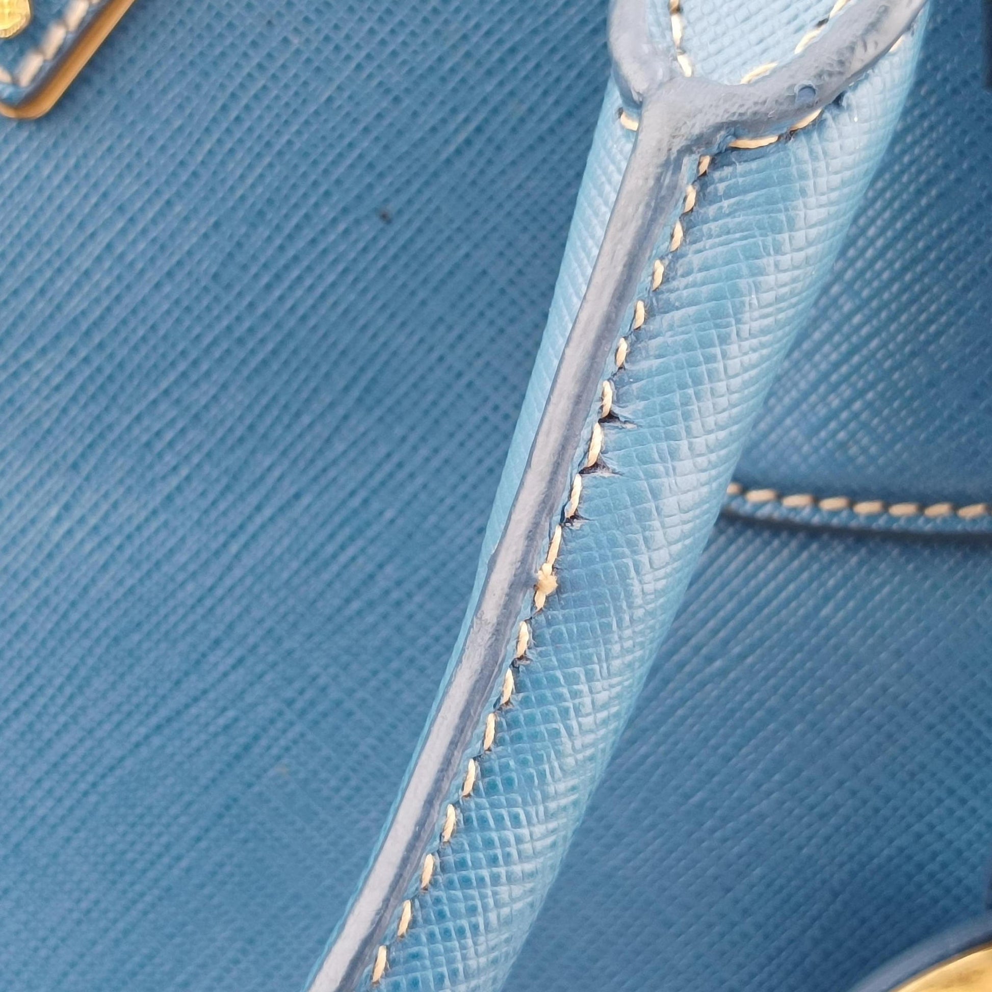 Paradigme Lucido Tote Top Handle Blue SAFFIANO Leather BN2254 117パラダイム ルシード トート トップハンドル ブルー サフィアーノレザー BN2254 117