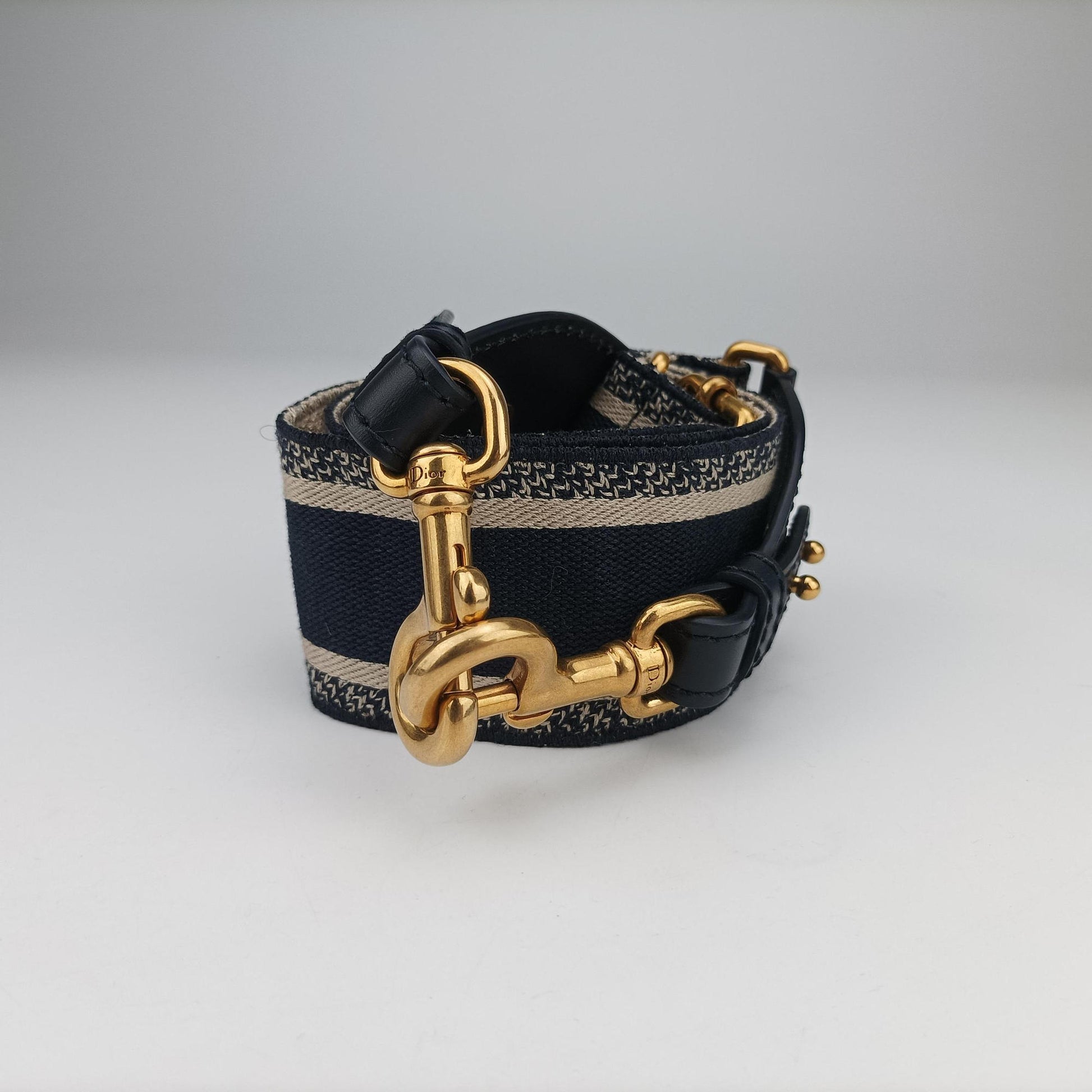 Wicker Basket Beige×navy Natural wicker×Dior oblique jacquard 63-MA-0211ウィッカー バケット ベージュ×ネイビー ナチュラルウィッカー×ディオール オブリーク ジャカード 63-MA-0211