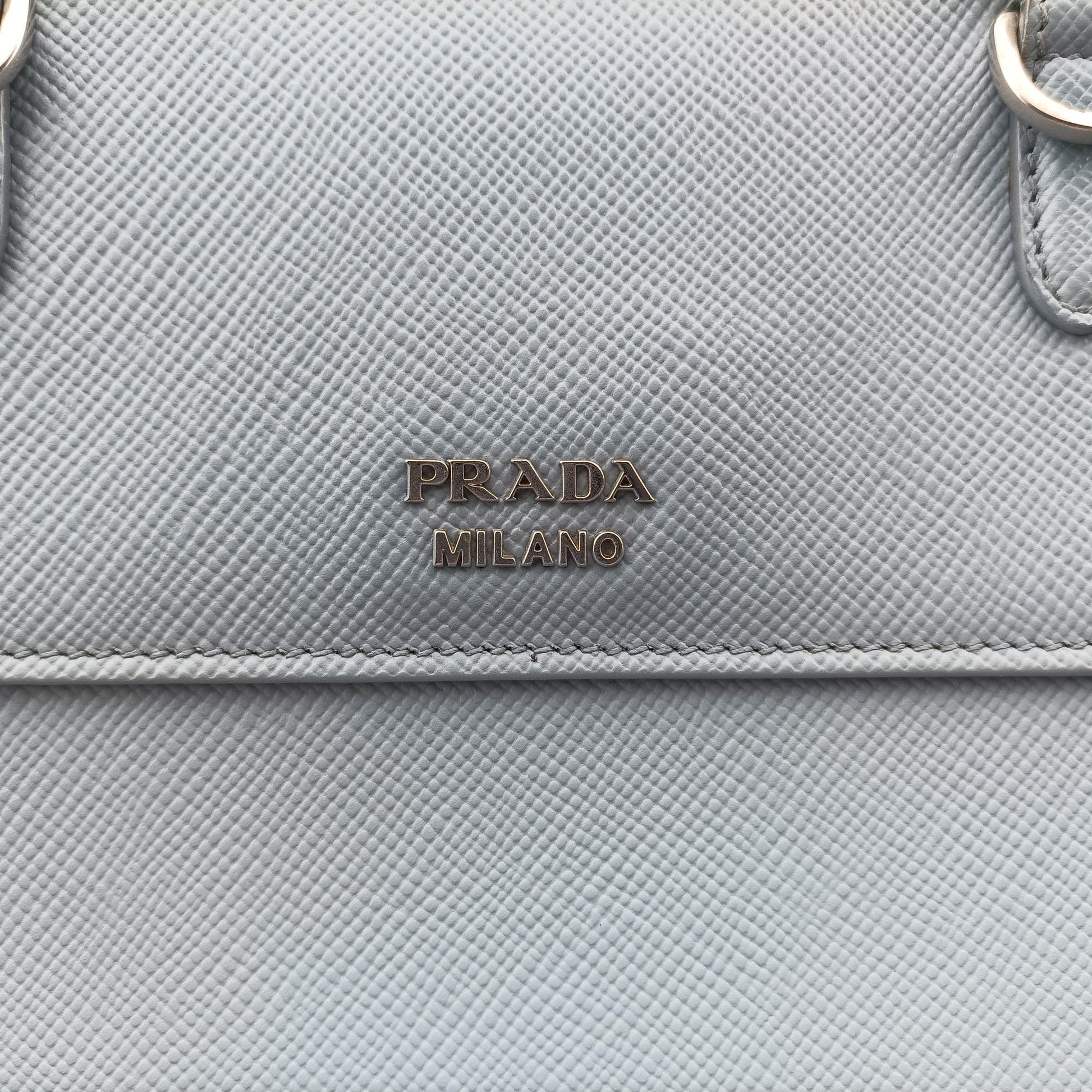Half Flap Double Turn Lock Blue SAFFIANO Leather BN2821 14/Cハーフフラップダブルターンロック ブルー サフィアーノレザー BN2821 14/C